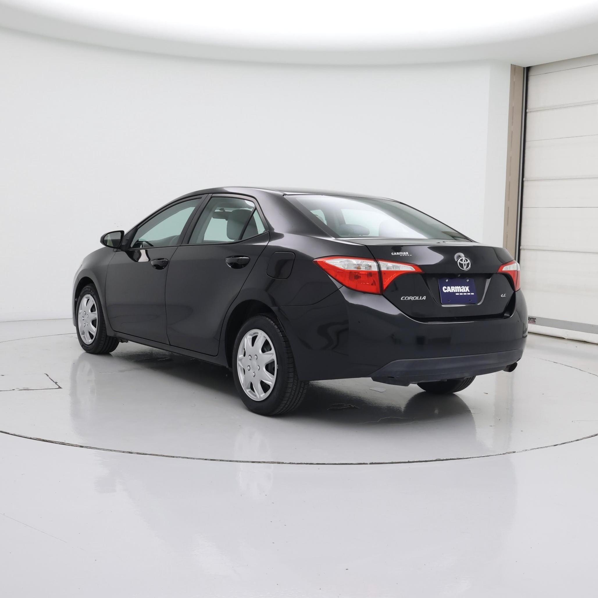 Thumbnail: 2015 Toyota Corolla - 2