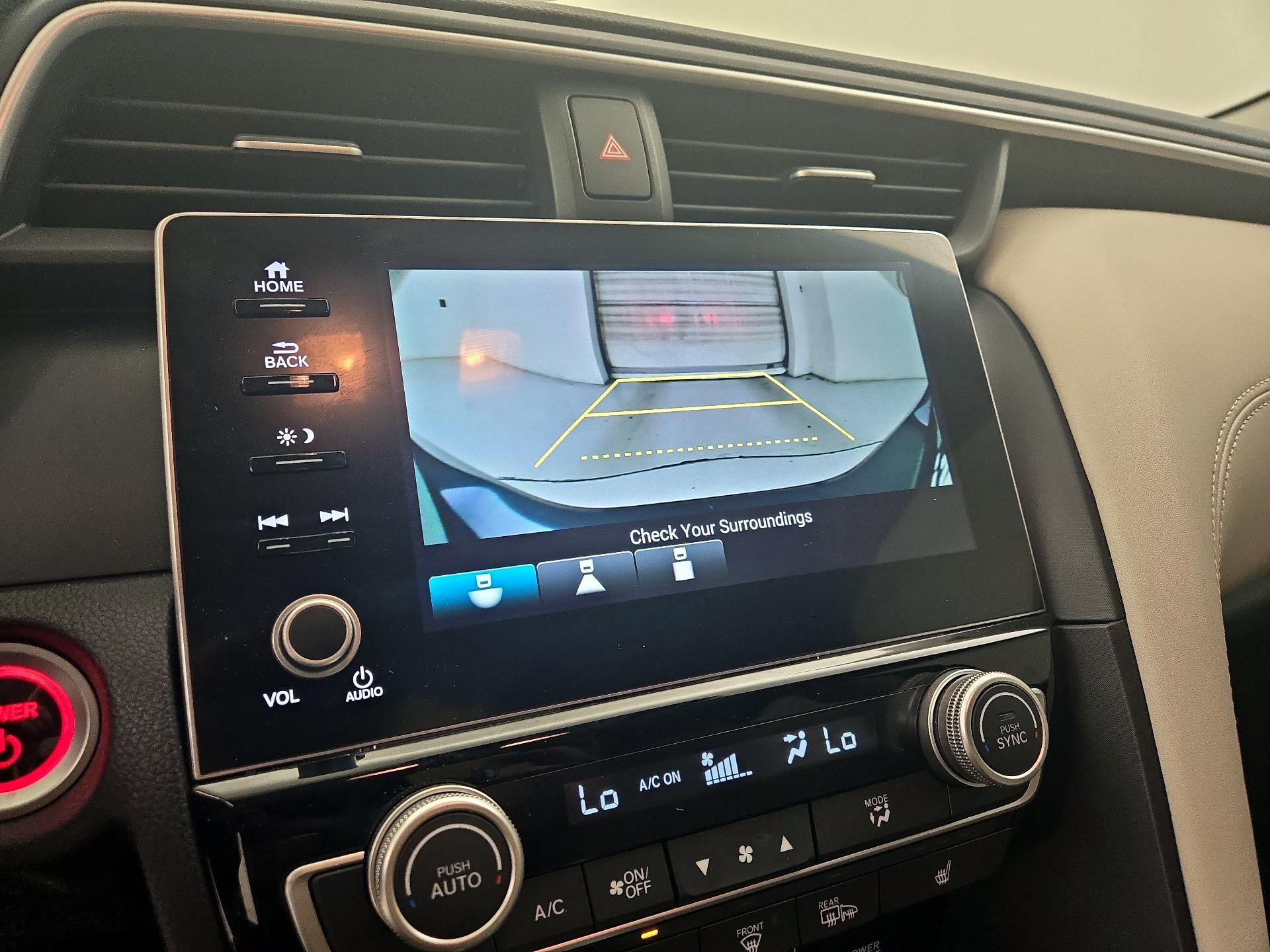 Thumbnail: 2019 Honda Insight - 14