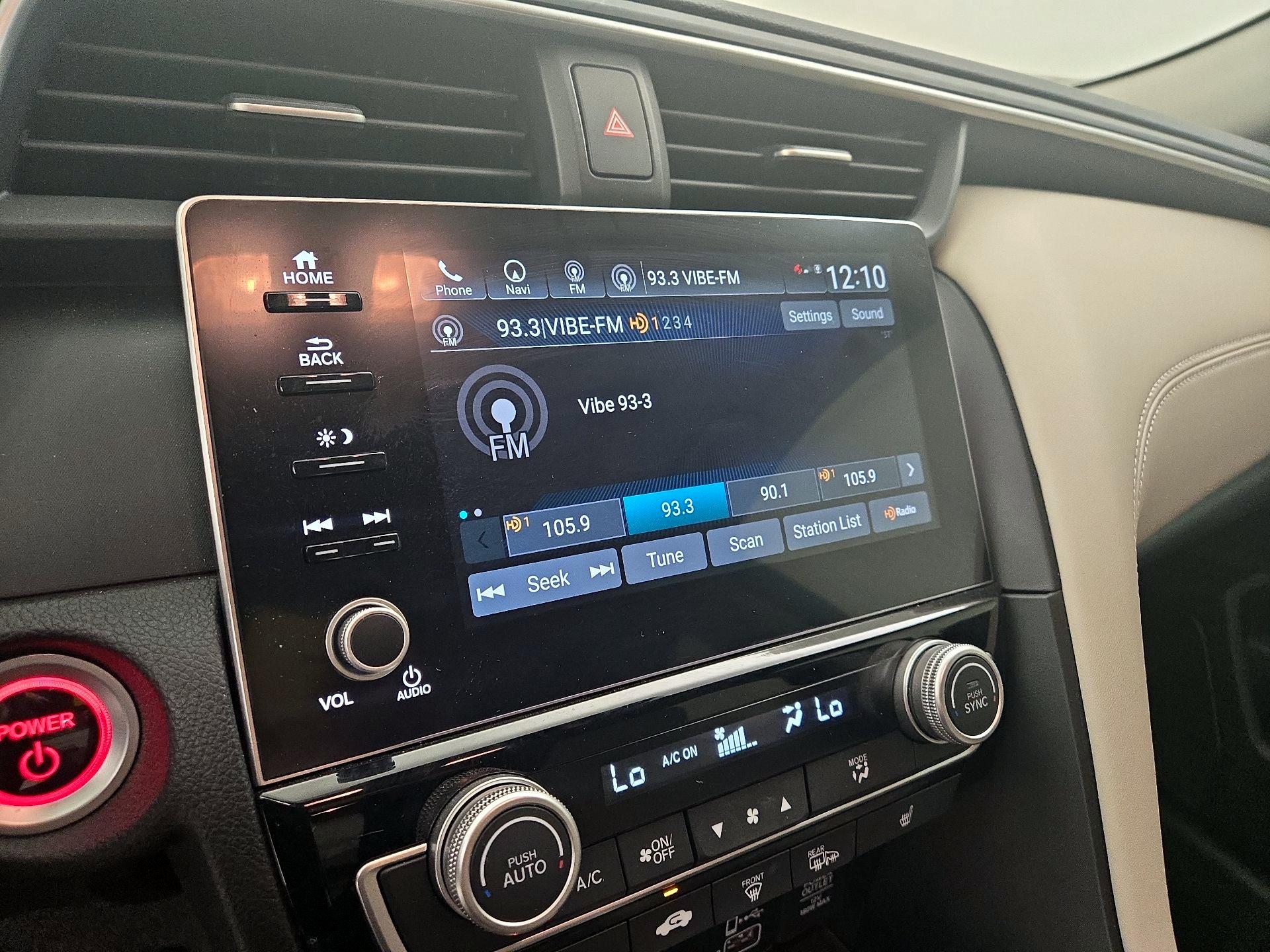 Thumbnail: 2019 Honda Insight - 15