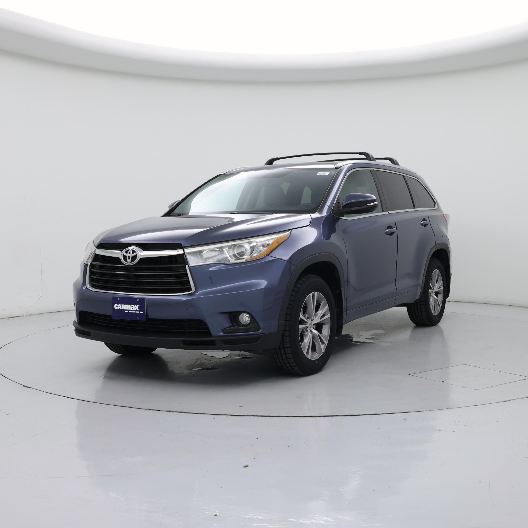 Thumbnail: 2015 Toyota Highlander - 4