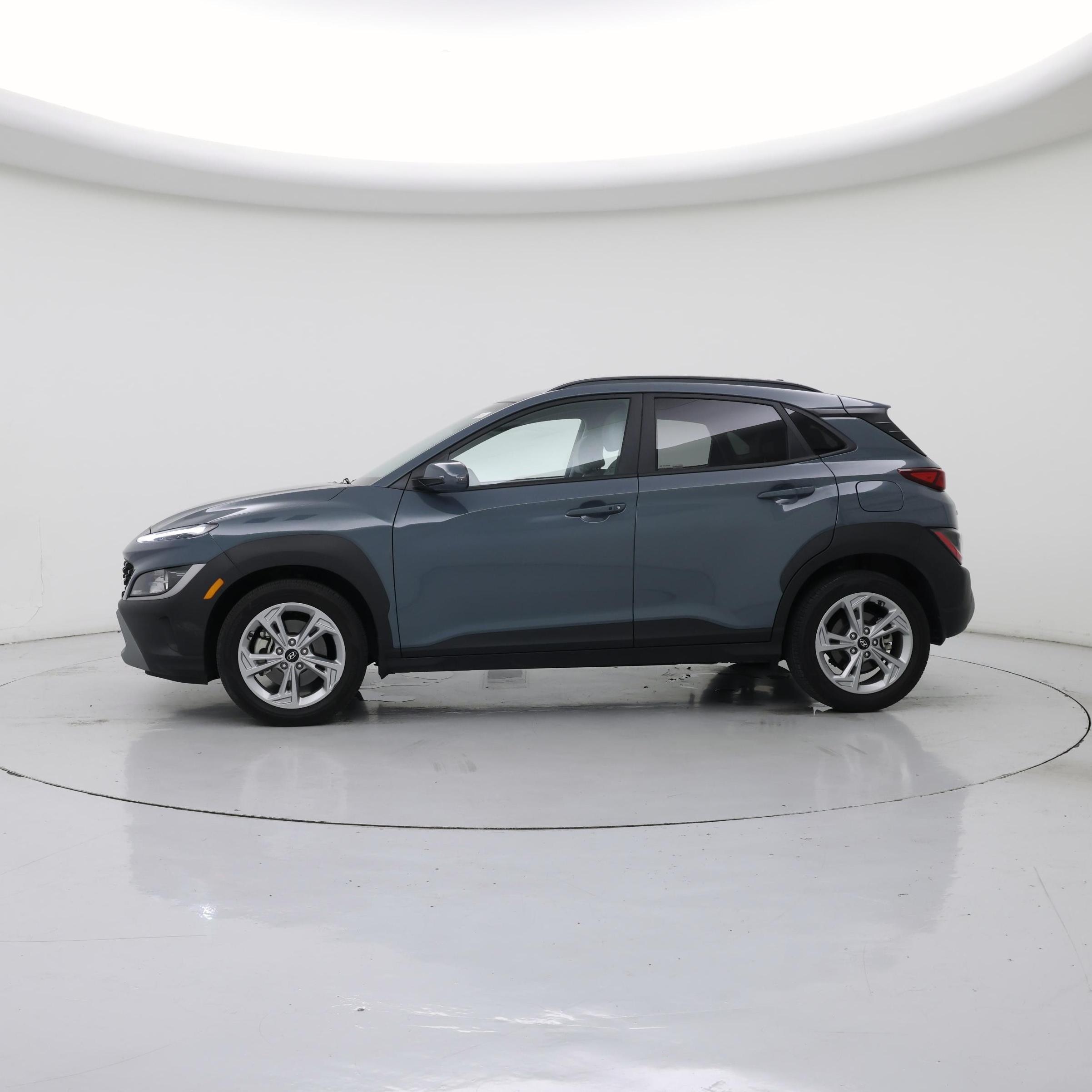 Thumbnail: 2023 Hyundai Kona - 3