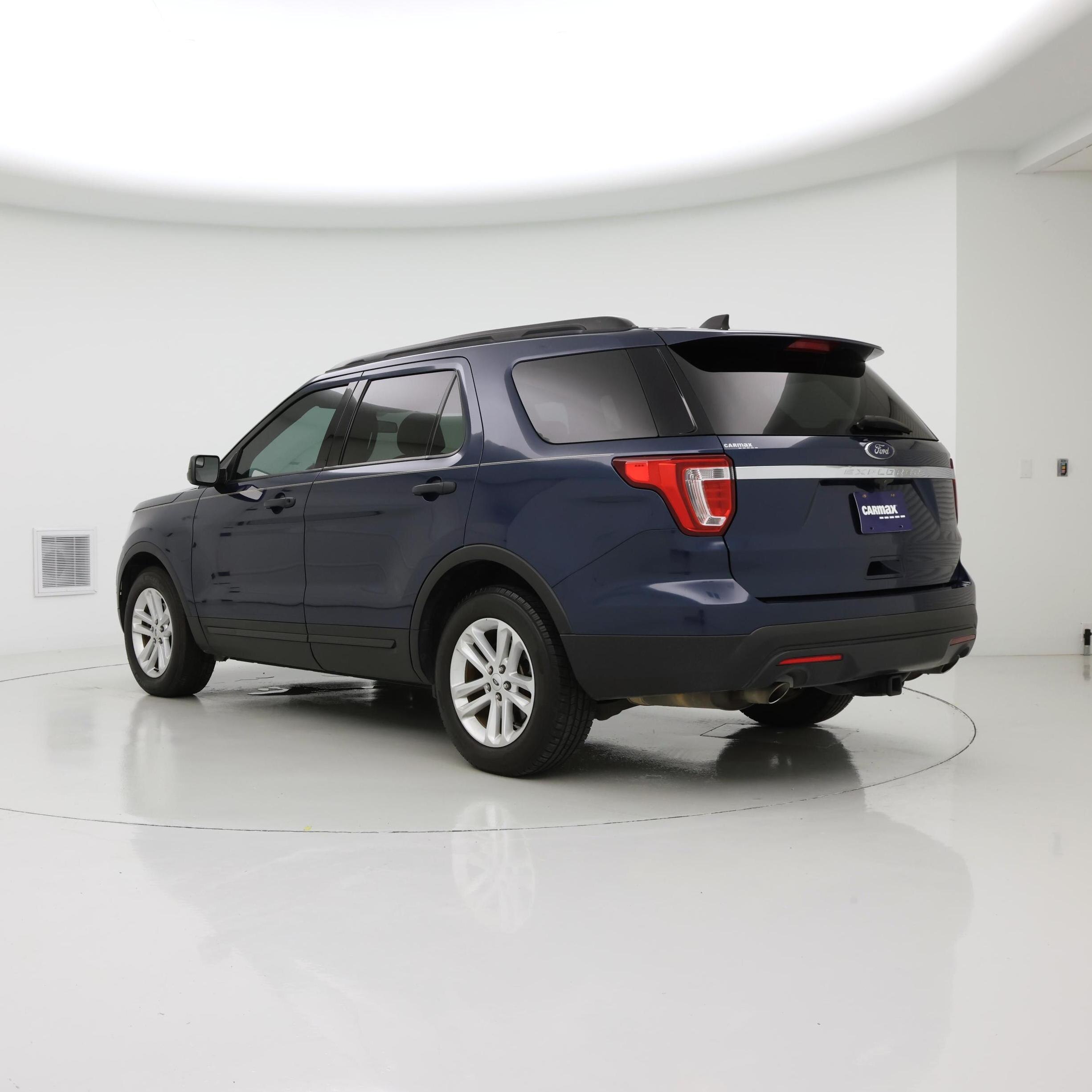 Thumbnail: 2017 Ford Explorer - 2
