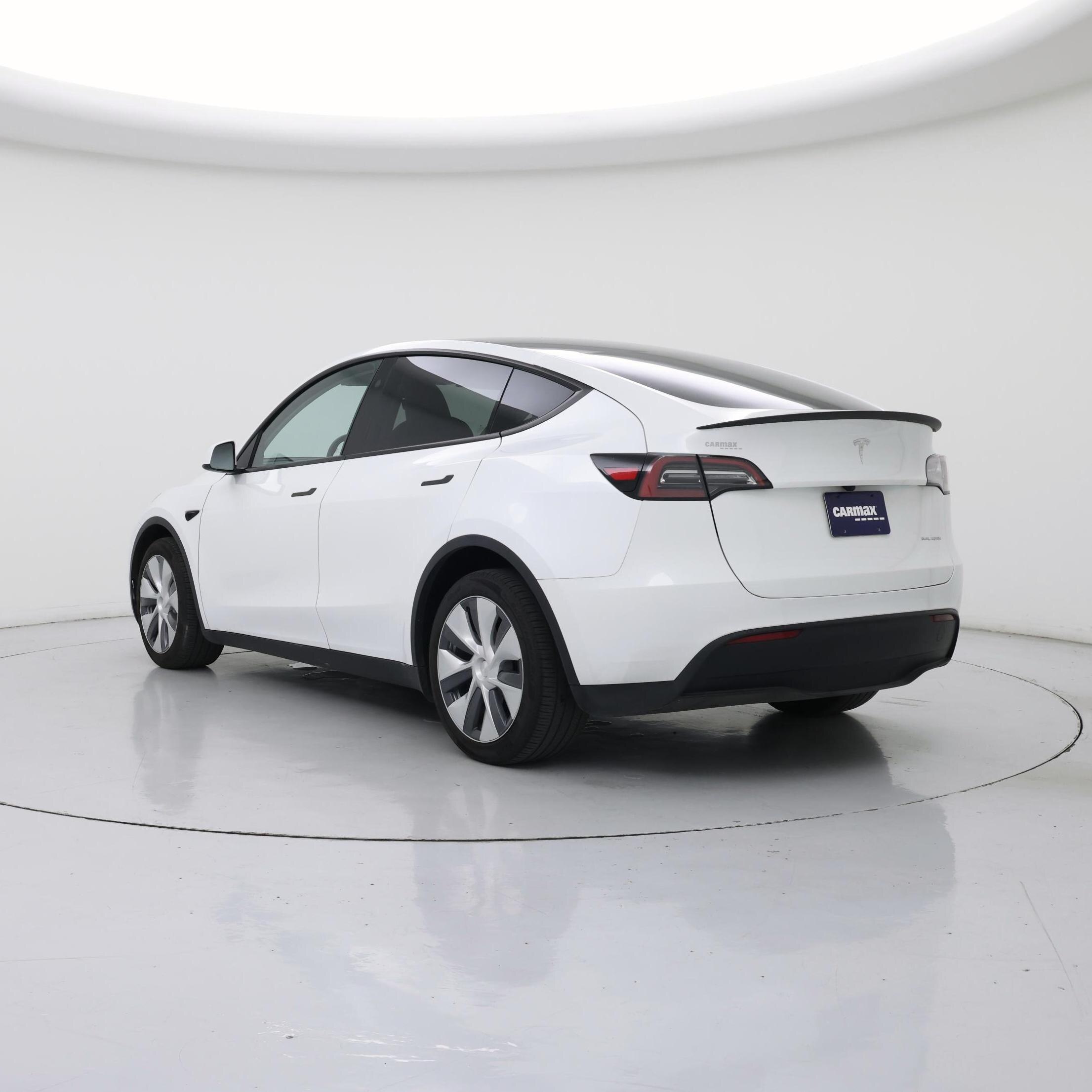 Thumbnail: 2023 Tesla Model Y - 2