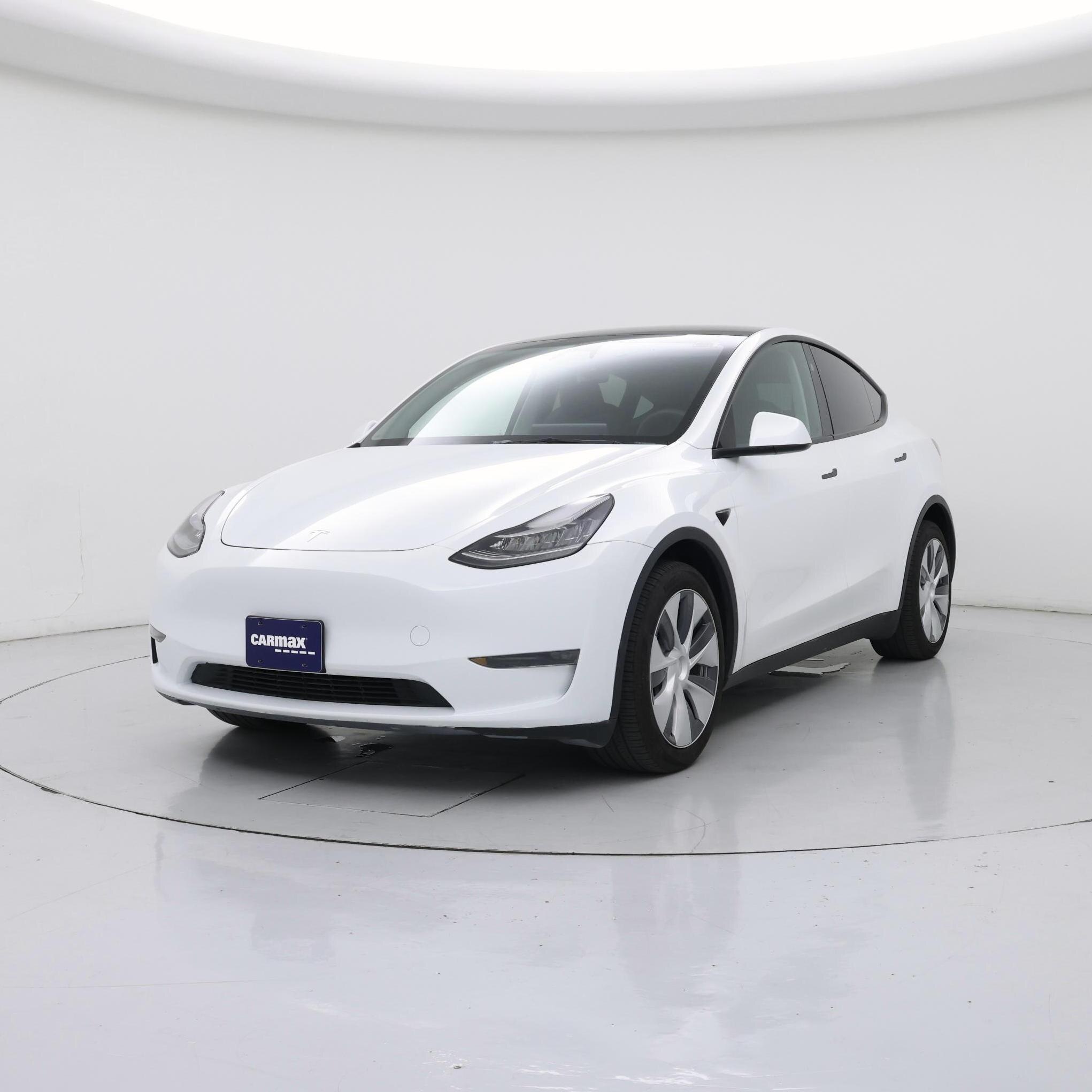Thumbnail: 2023 Tesla Model Y - 4