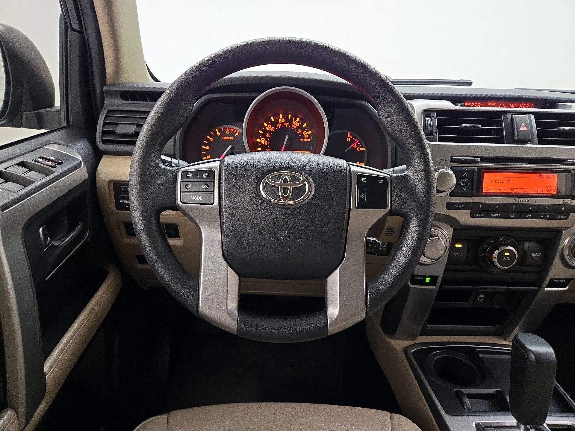 Thumbnail: 2013 Toyota 4Runner - 10
