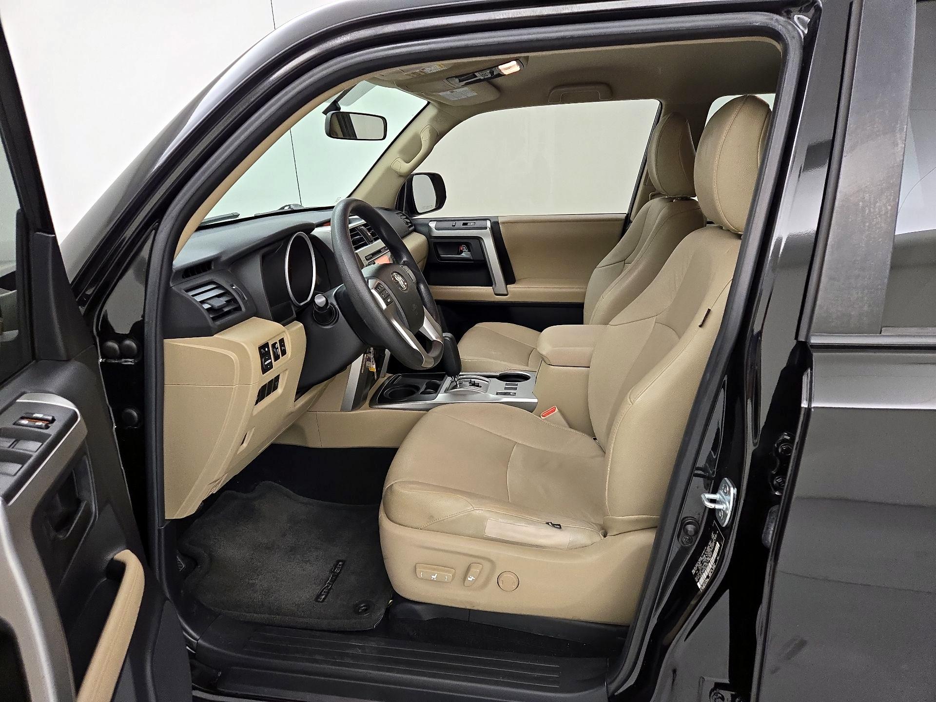 Thumbnail: 2013 Toyota 4Runner - 11