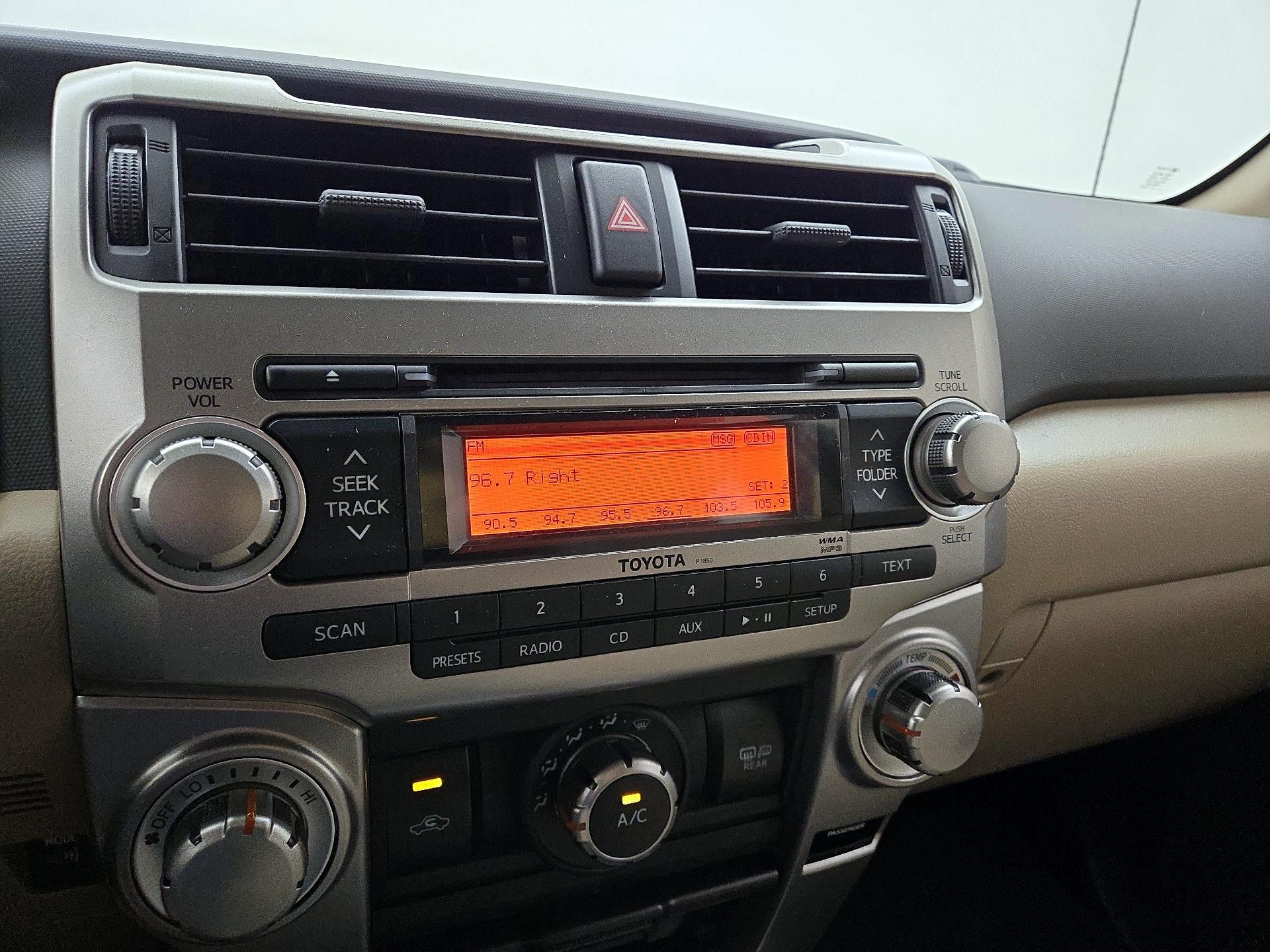 Thumbnail: 2013 Toyota 4Runner - 14