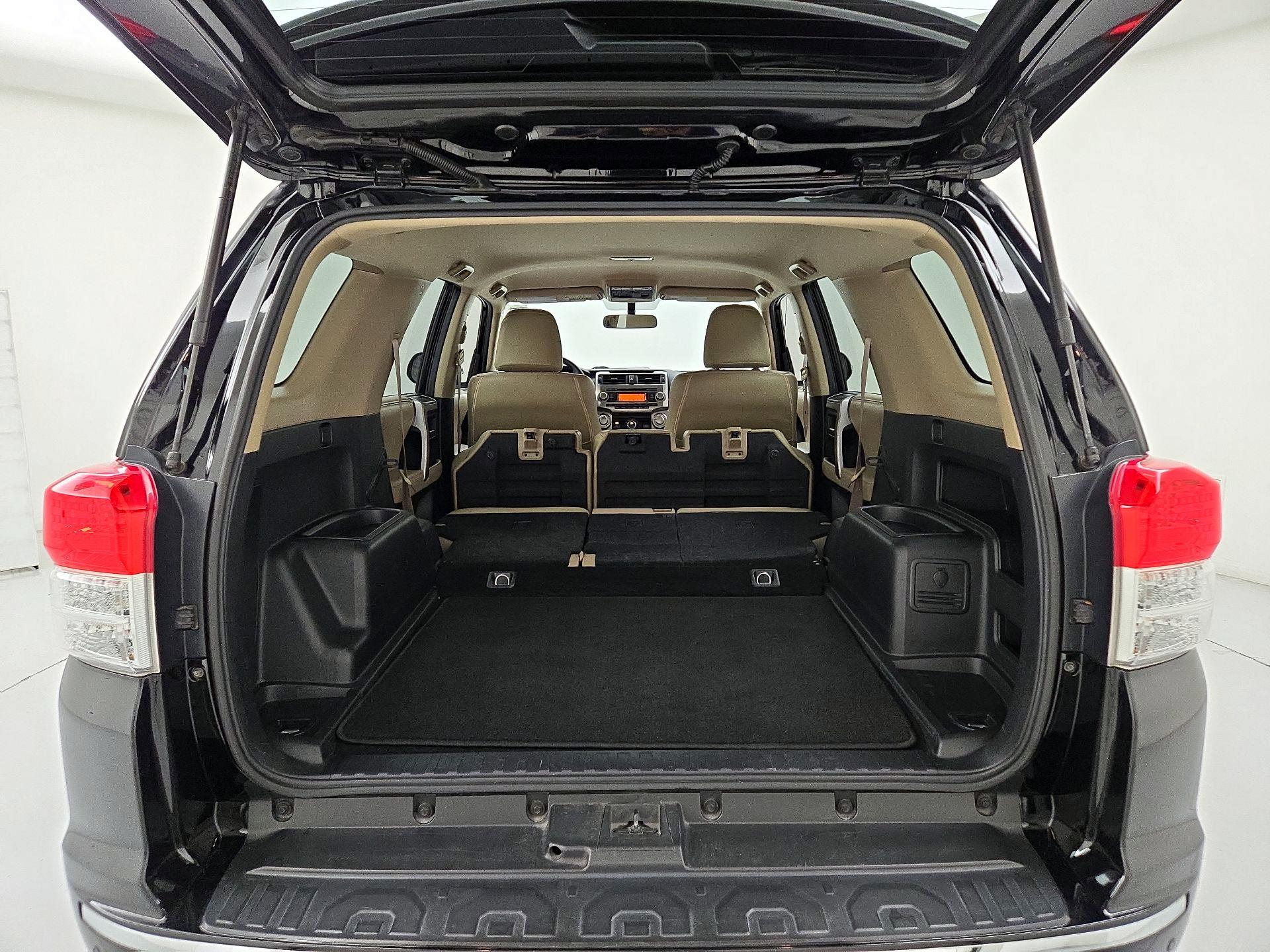 Thumbnail: 2013 Toyota 4Runner - 20