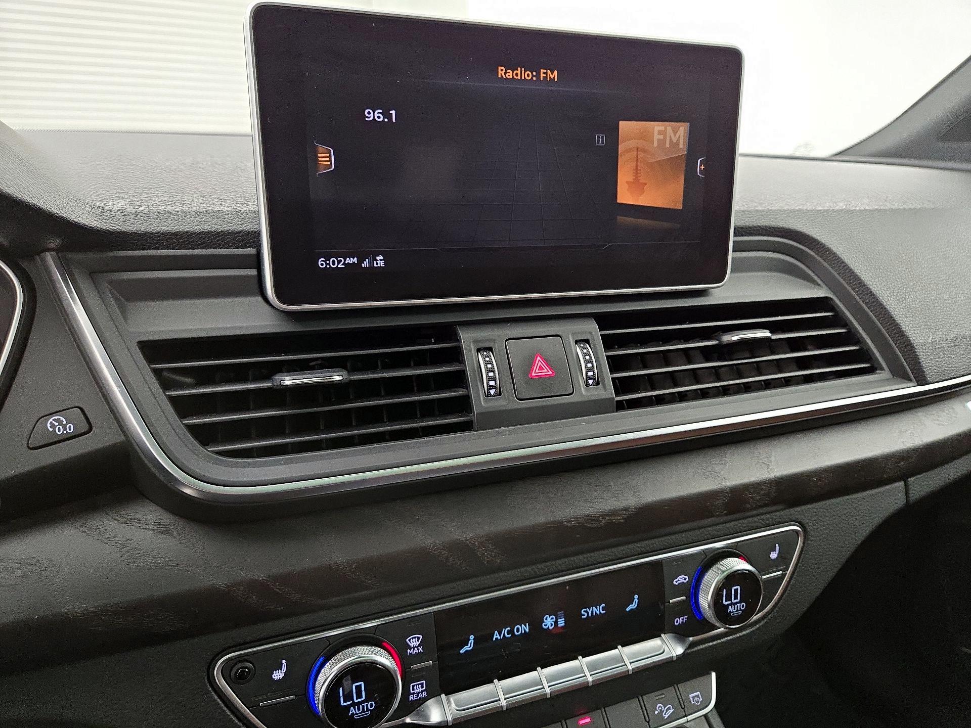 Thumbnail: 2019 Audi Q5 - 16