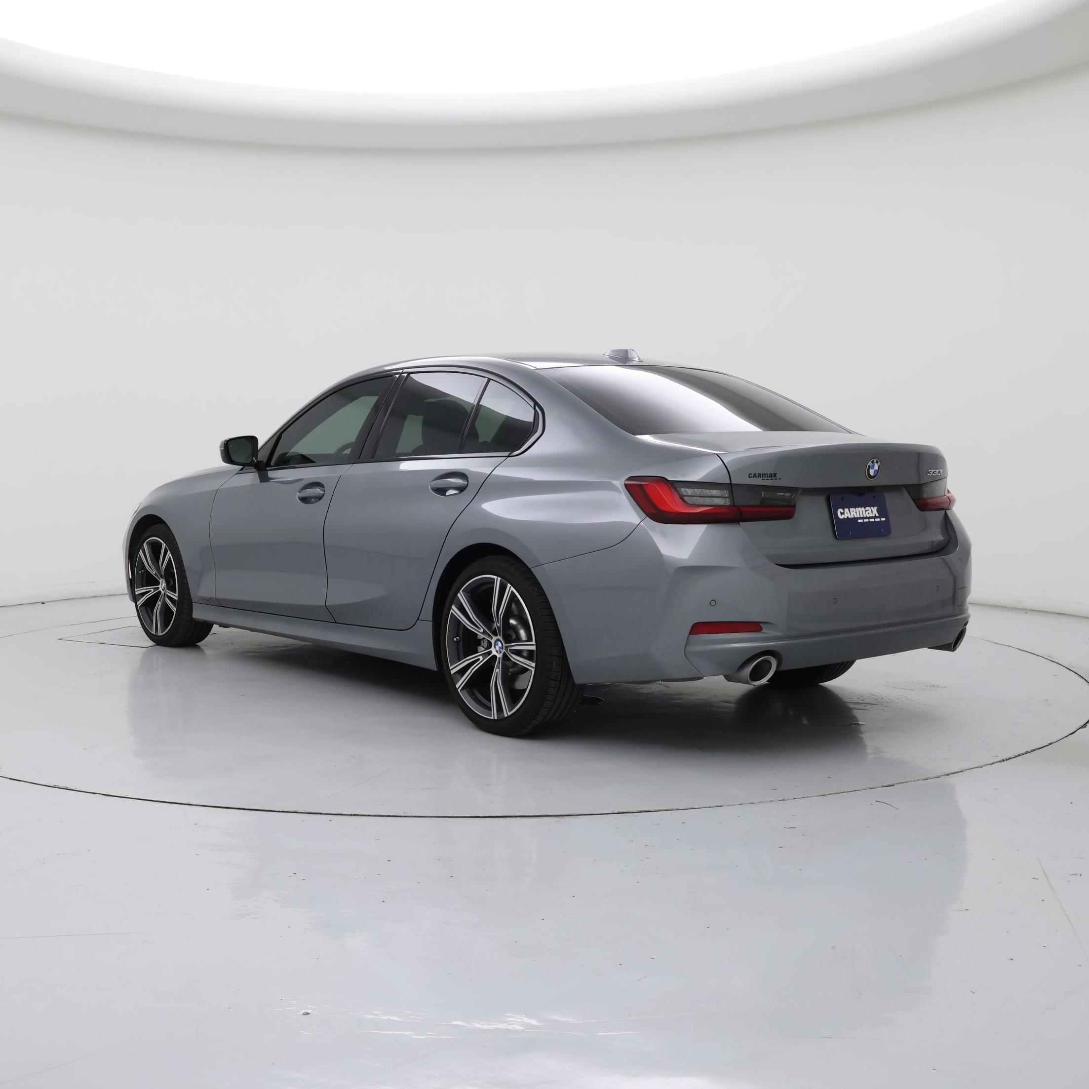 Thumbnail: 2023 BMW 3 Series - 2