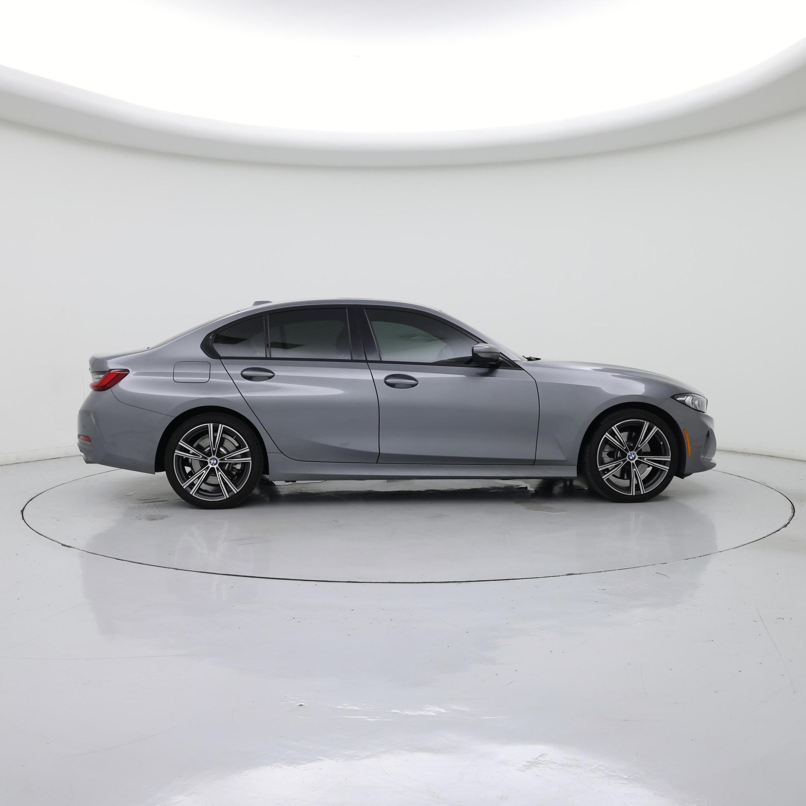 Thumbnail: 2023 BMW 3 Series - 7