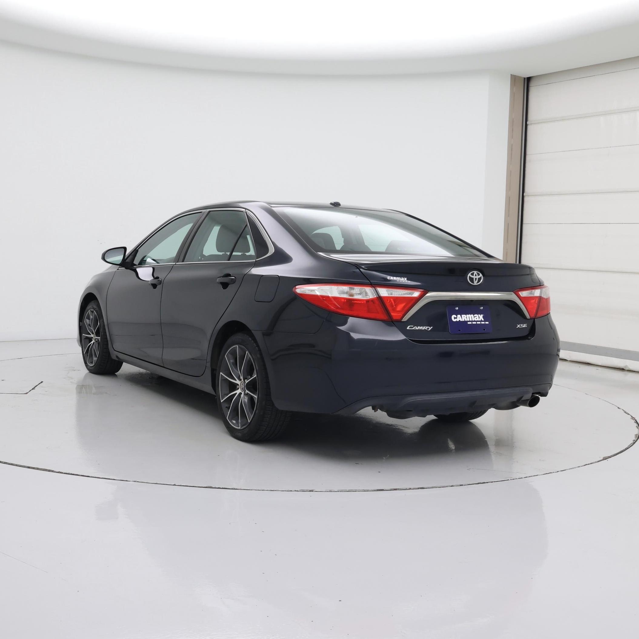 Thumbnail: 2016 Toyota Camry - 2
