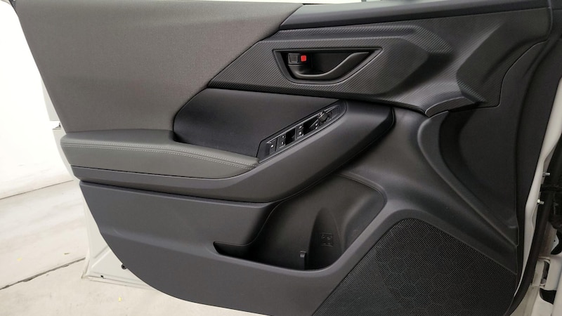 2024 Subaru Crosstrek Premium 12