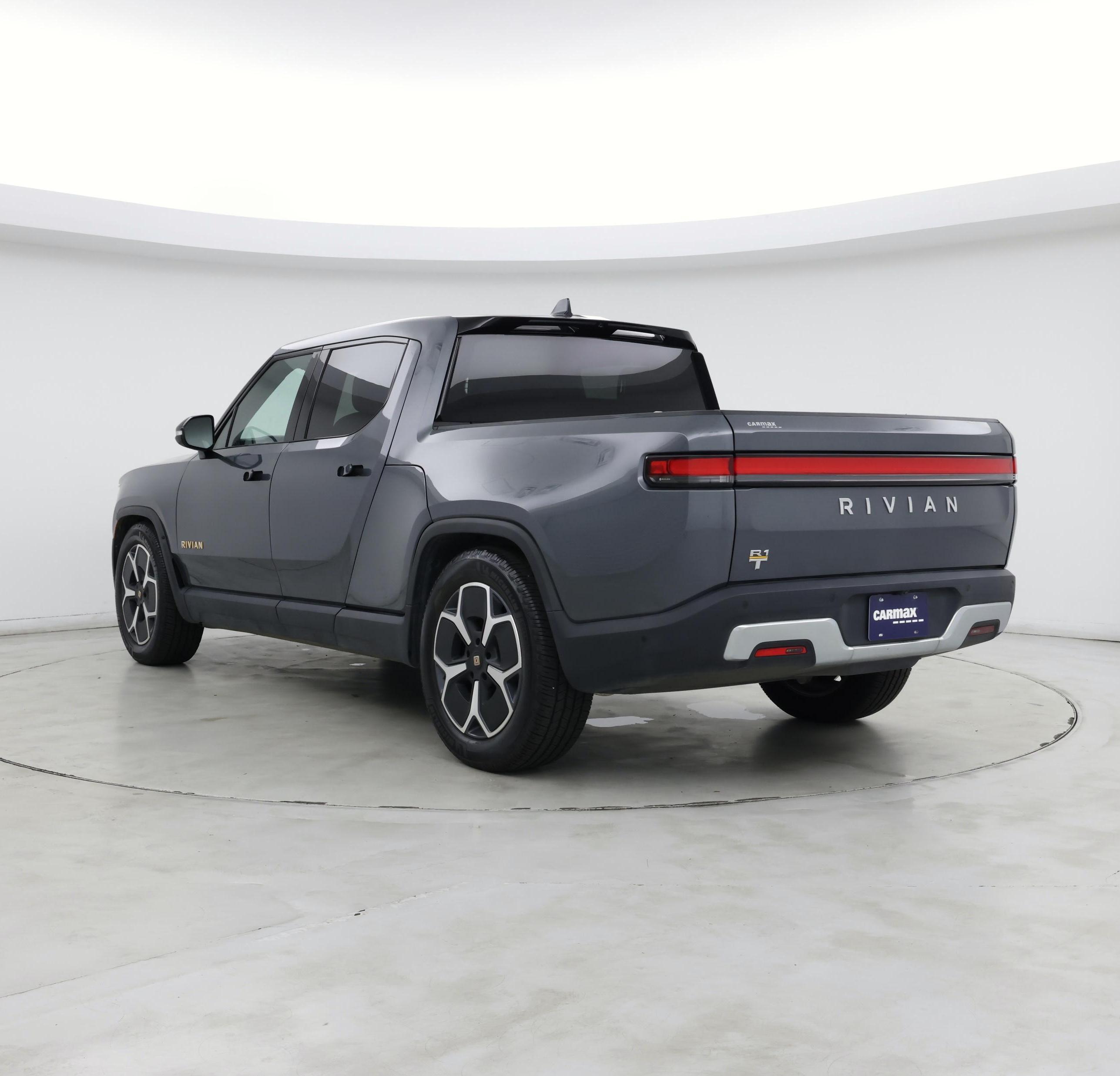Thumbnail: 2022 Rivian R1T - 2