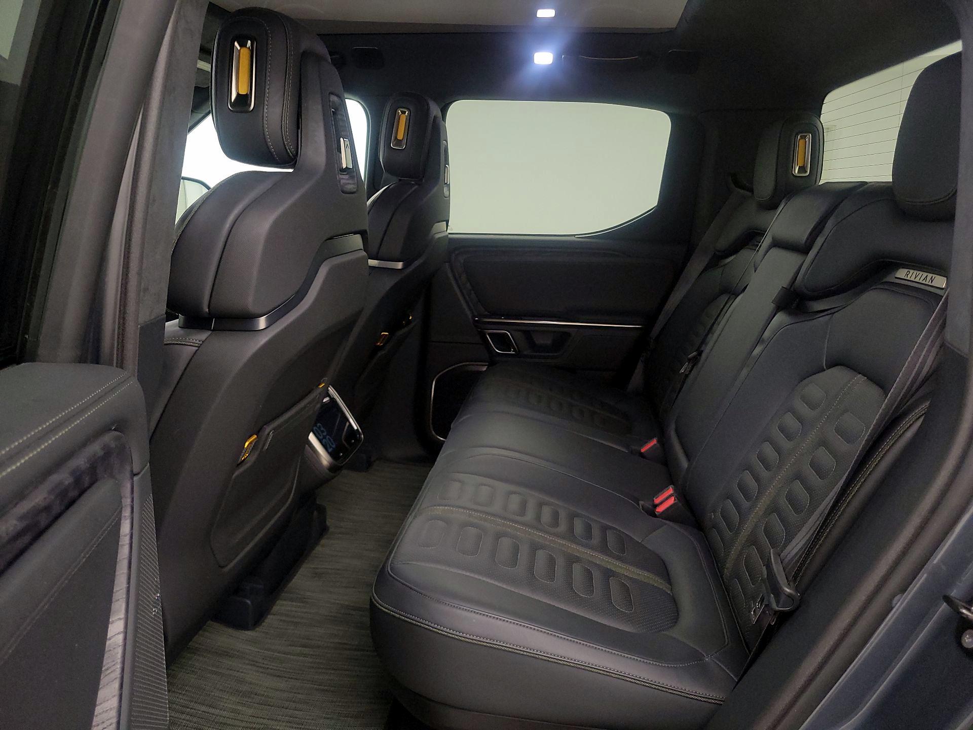 Thumbnail: 2022 Rivian R1T - 20
