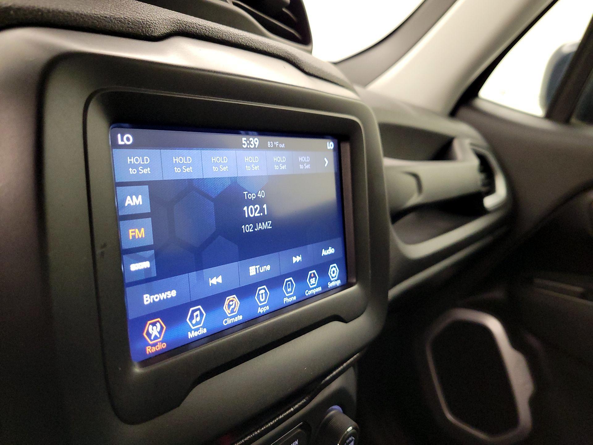 Thumbnail: 2020 Jeep Renegade - 15