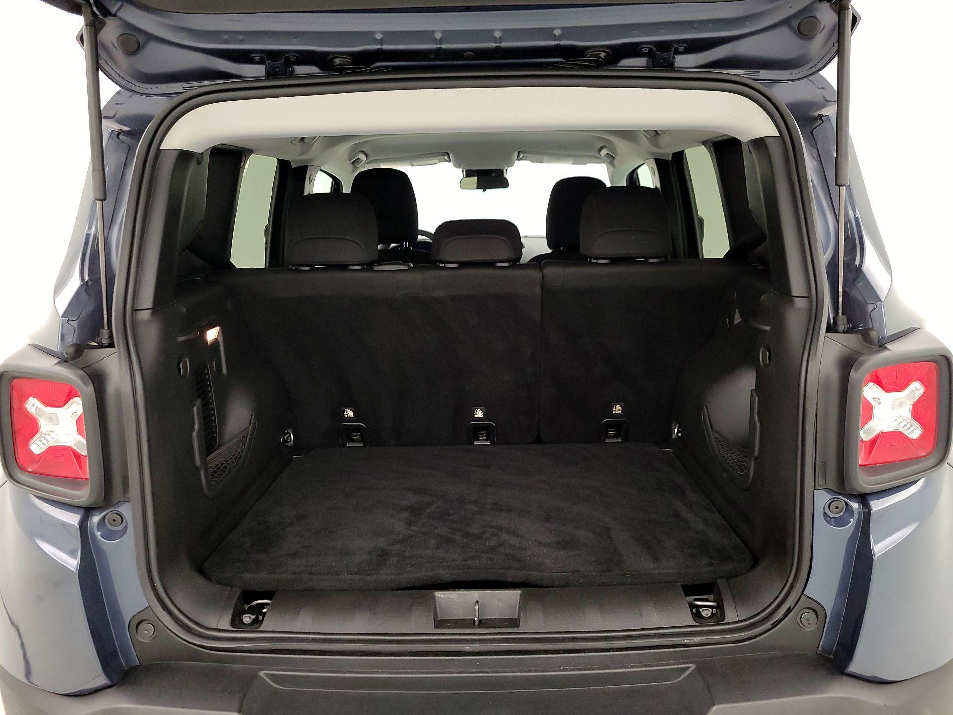 Thumbnail: 2020 Jeep Renegade - 20