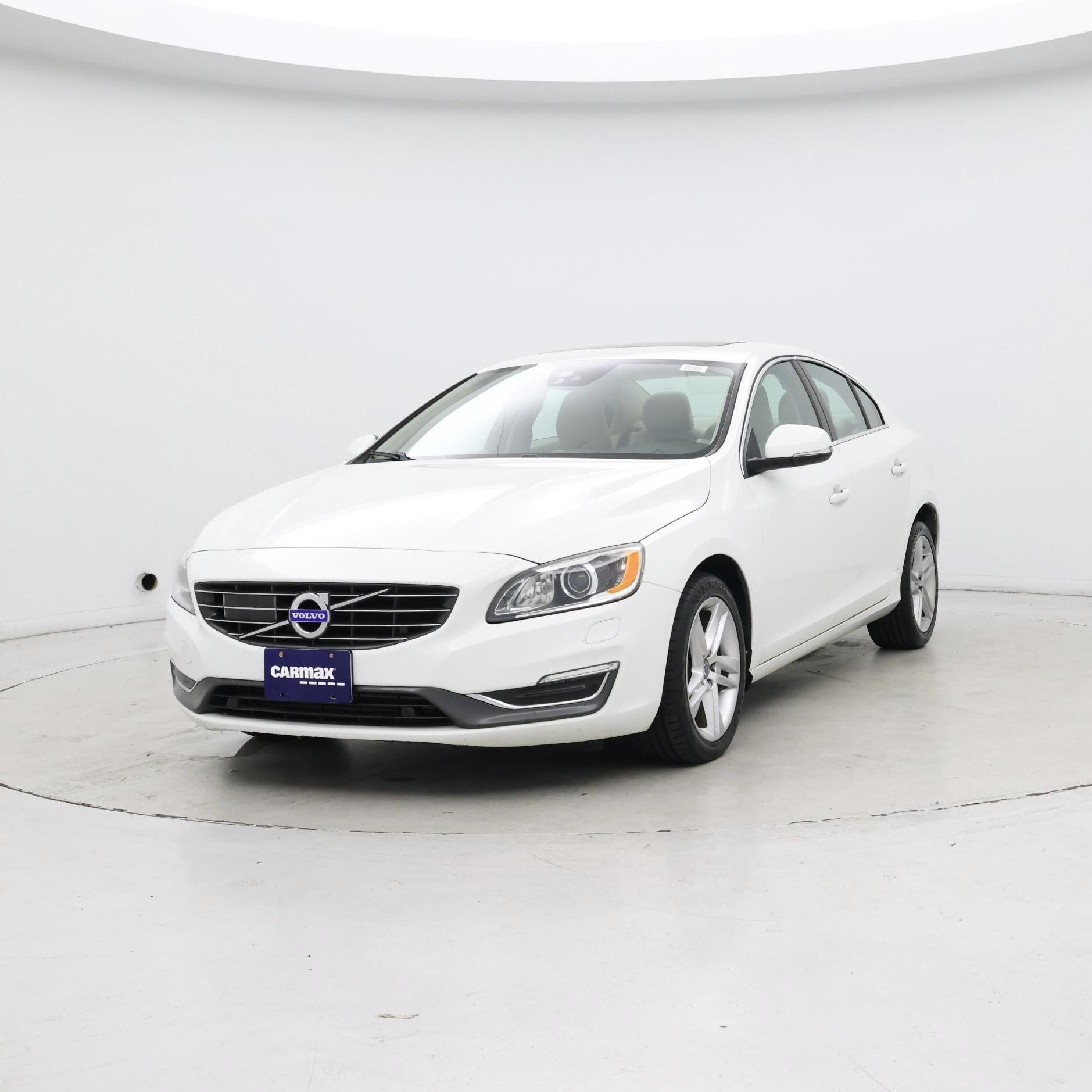 Thumbnail: 2015 Volvo S60 - 4
