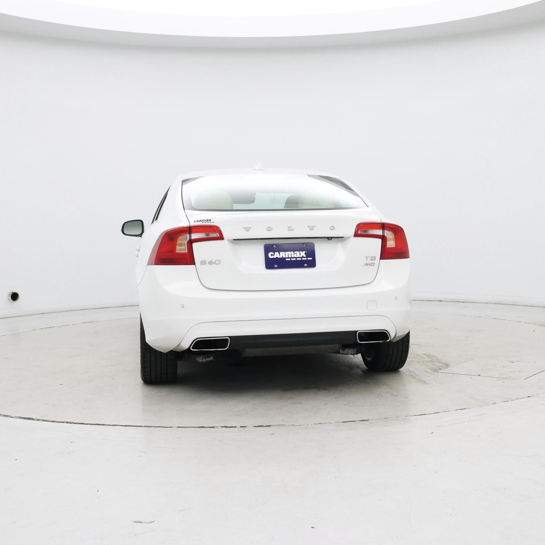 Thumbnail: 2015 Volvo S60 - 6
