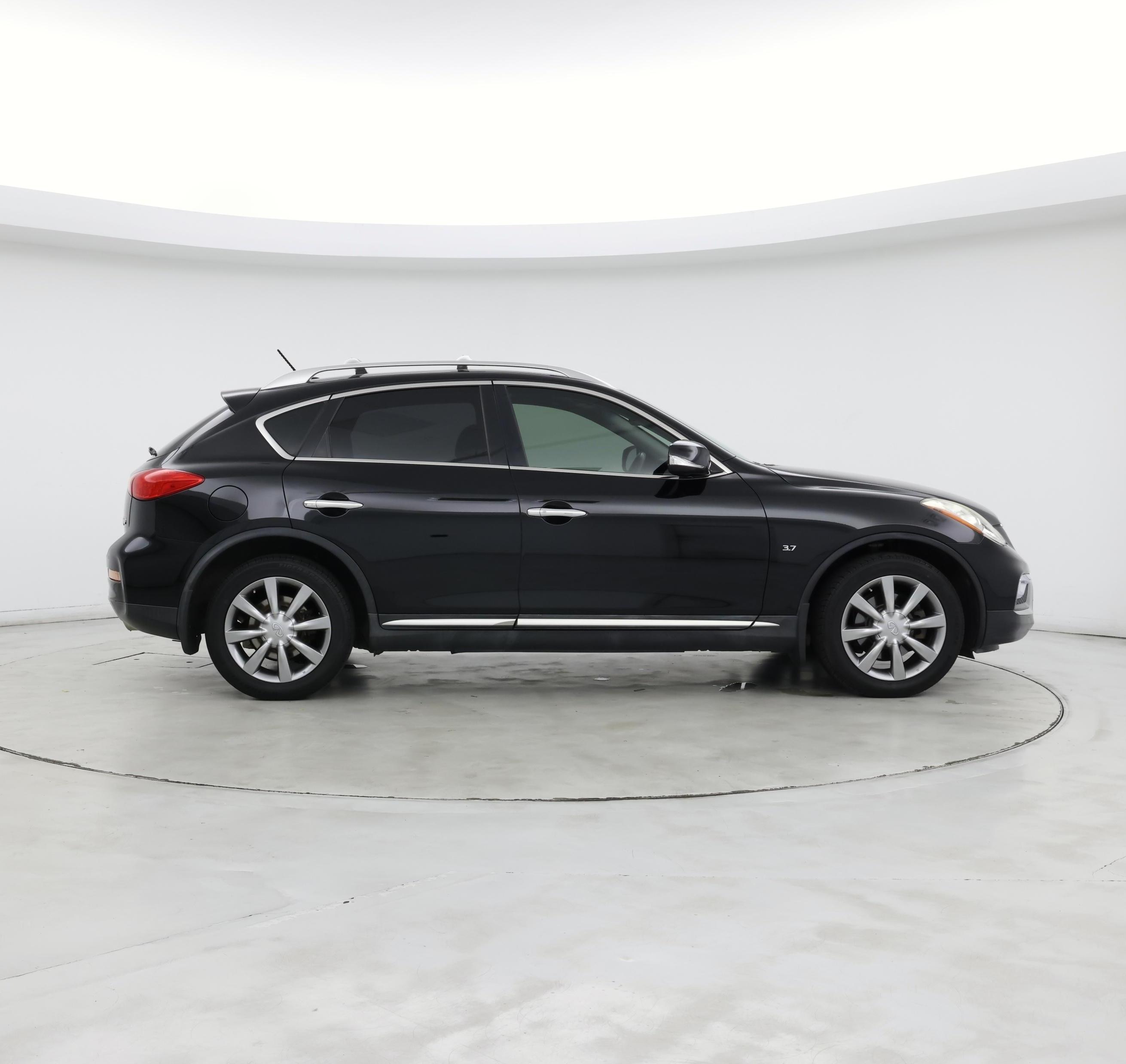Thumbnail: 2016 INFINITI QX50 - 7