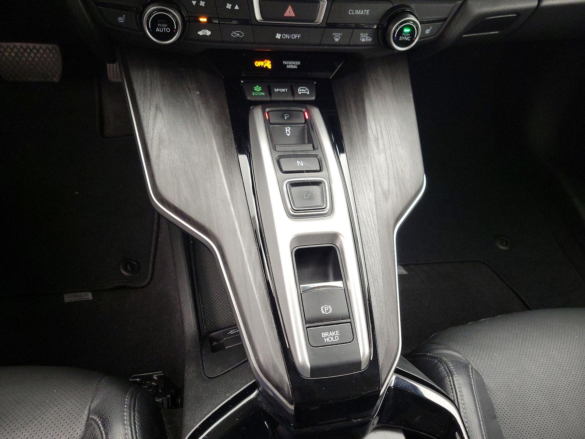 Thumbnail: 2018 Honda Clarity - 17