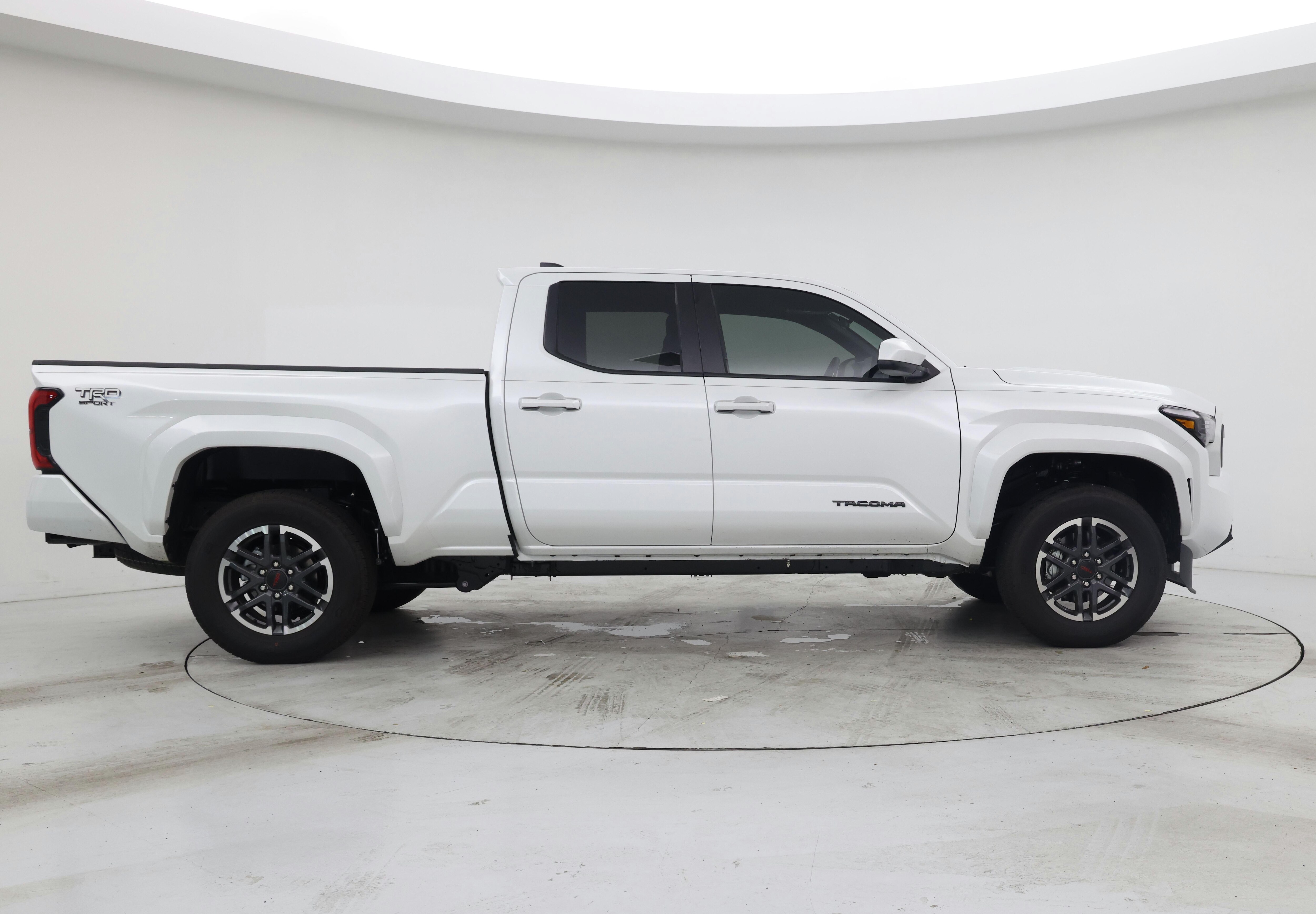 Thumbnail: 2024 Toyota Tacoma - 7