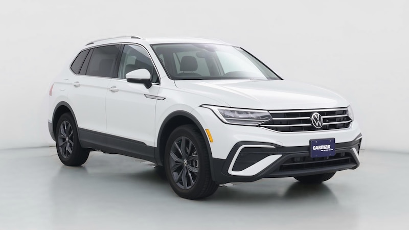 2023 Volkswagen Tiguan SE Hero Image
