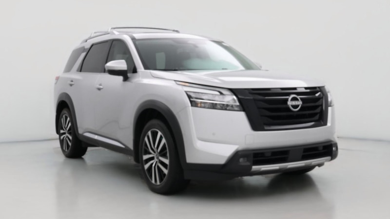 2024 Nissan Pathfinder Platinum Hero Image