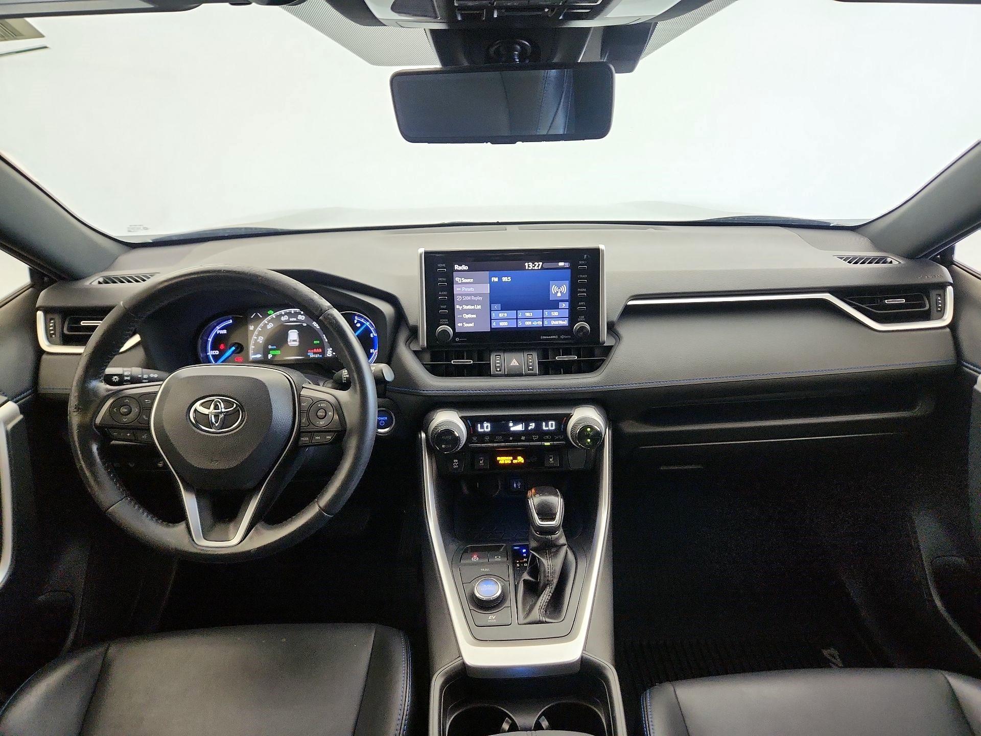 Thumbnail: 2019 Toyota RAV4 - 9