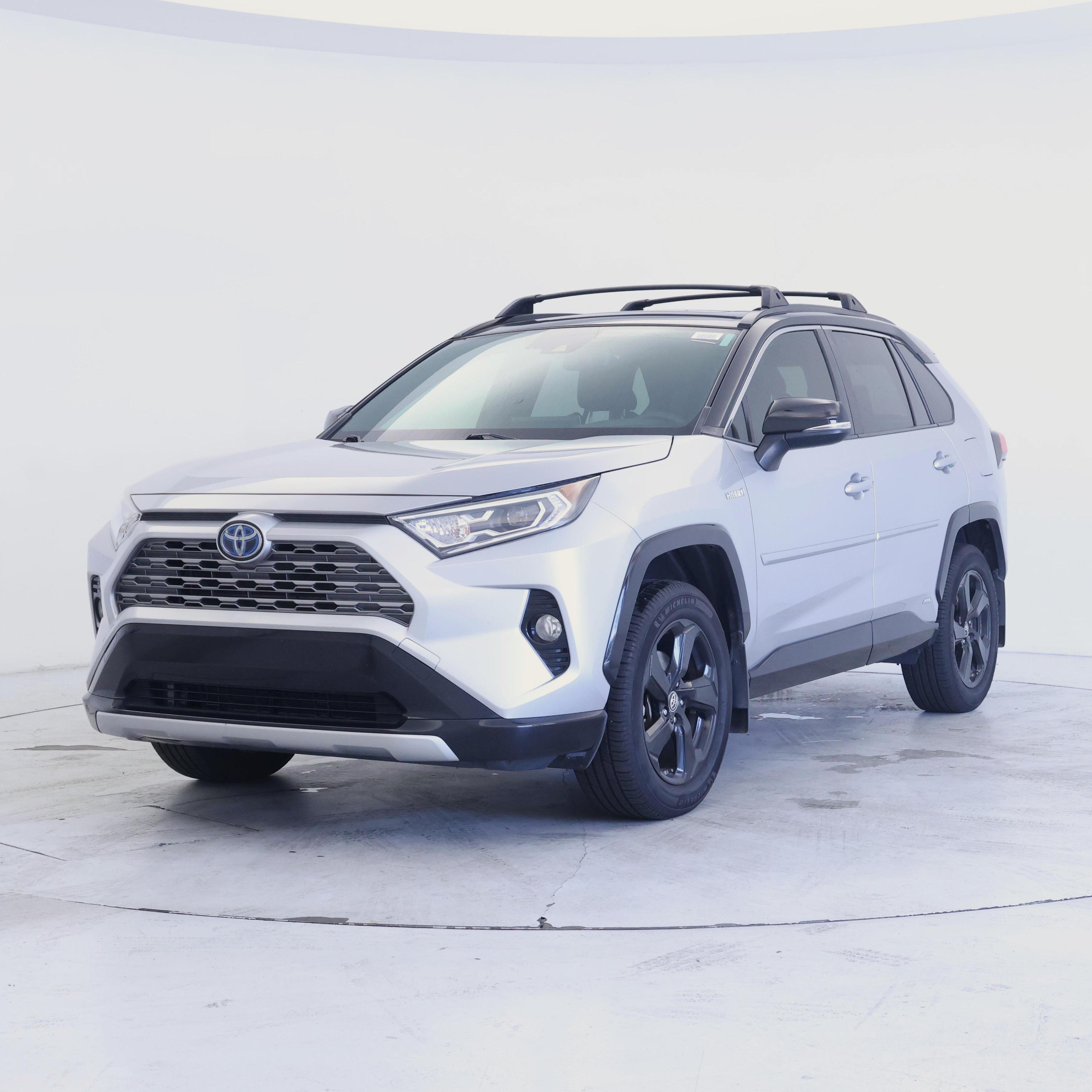 Thumbnail: 2019 Toyota RAV4 - 4