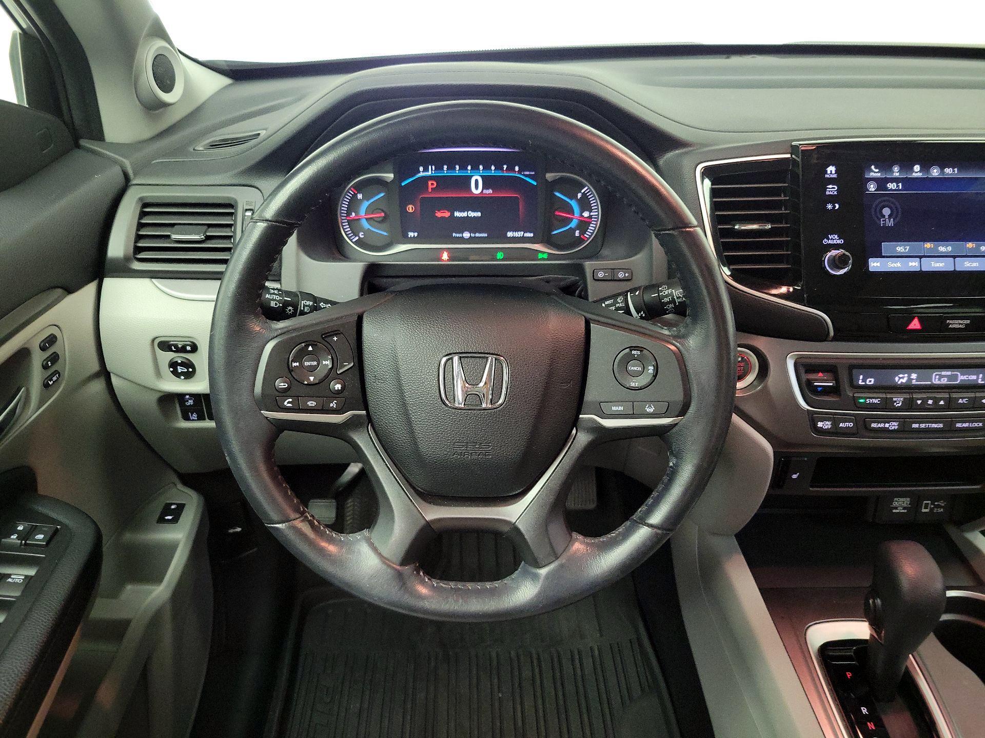 Thumbnail: 2019 Honda Pilot - 10