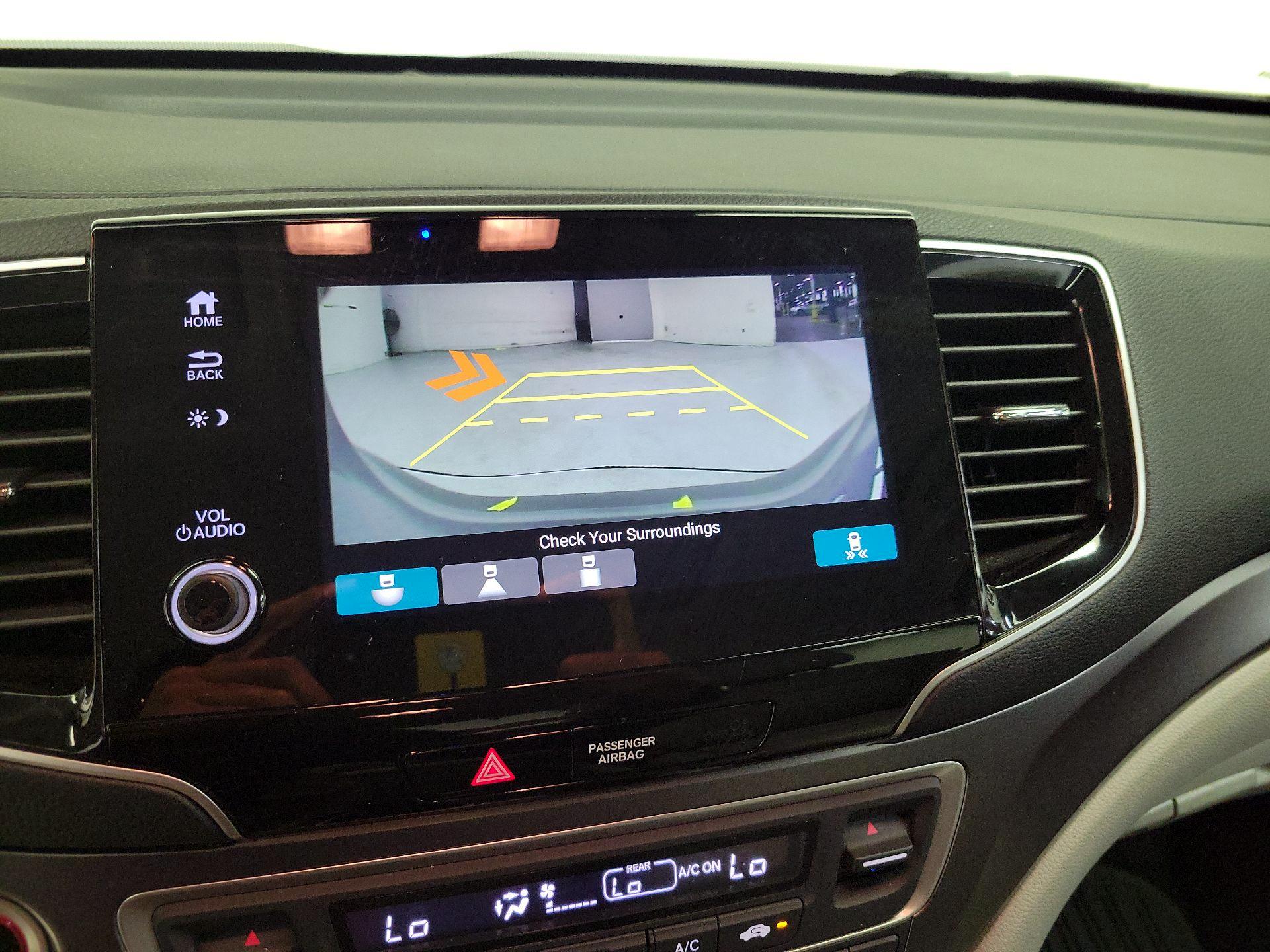 Thumbnail: 2019 Honda Pilot - 14