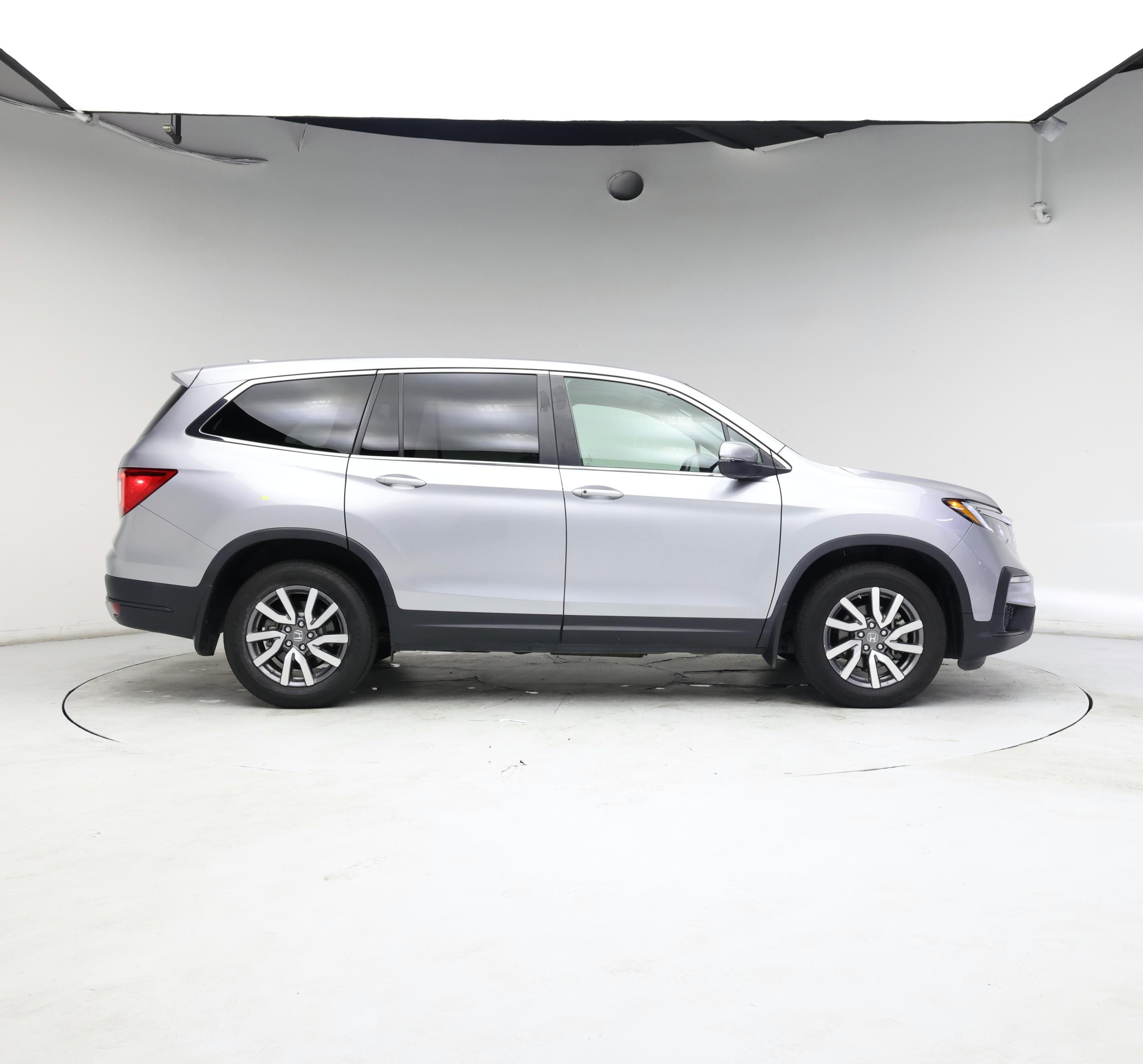 Thumbnail: 2019 Honda Pilot - 7