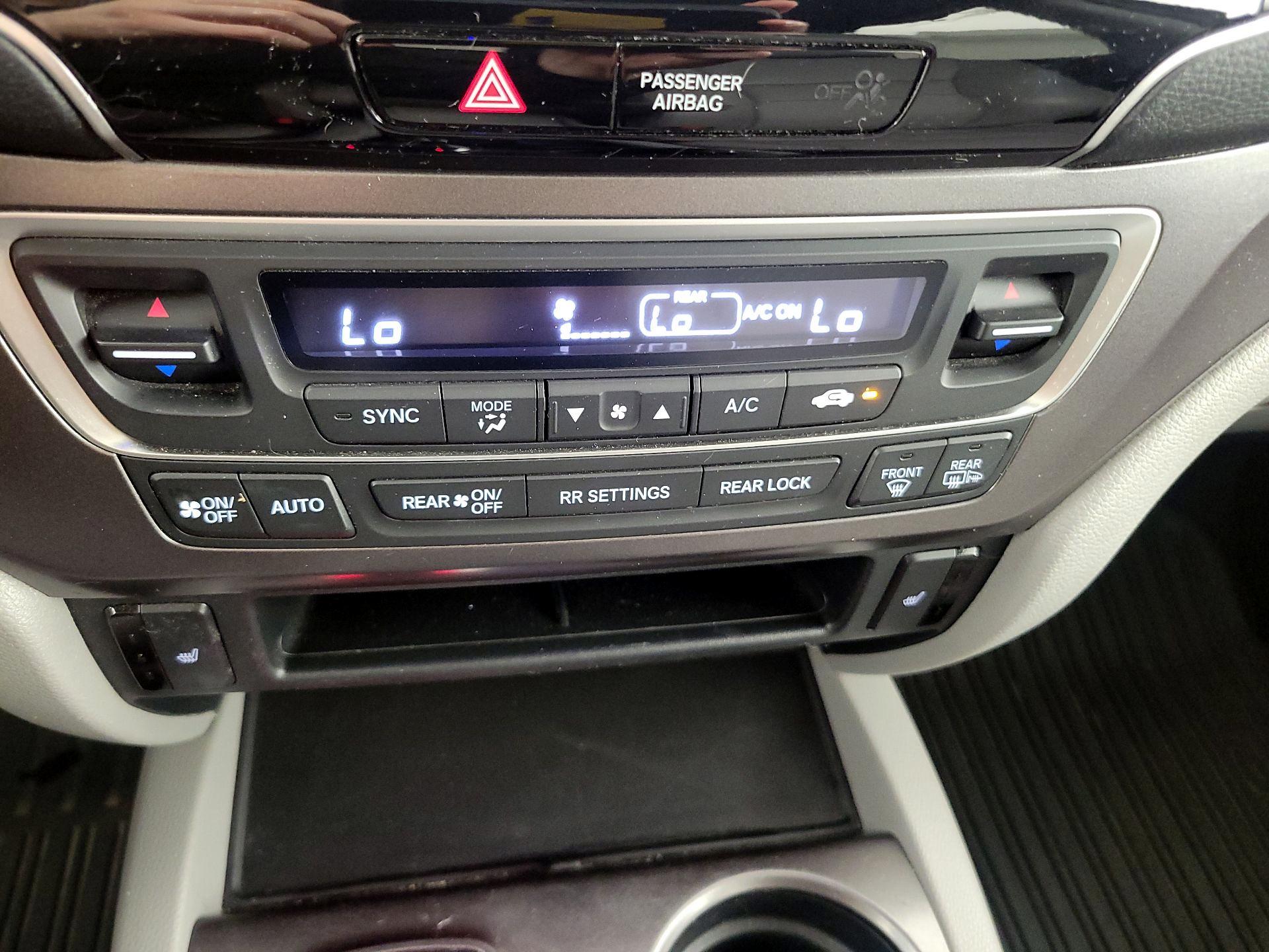 Thumbnail: 2022 Honda Pilot - 16