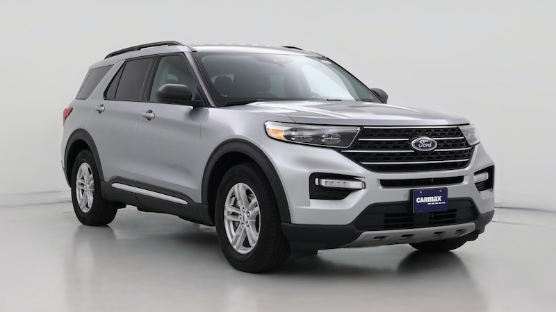 2024 Ford Explorer XLT Hero Image