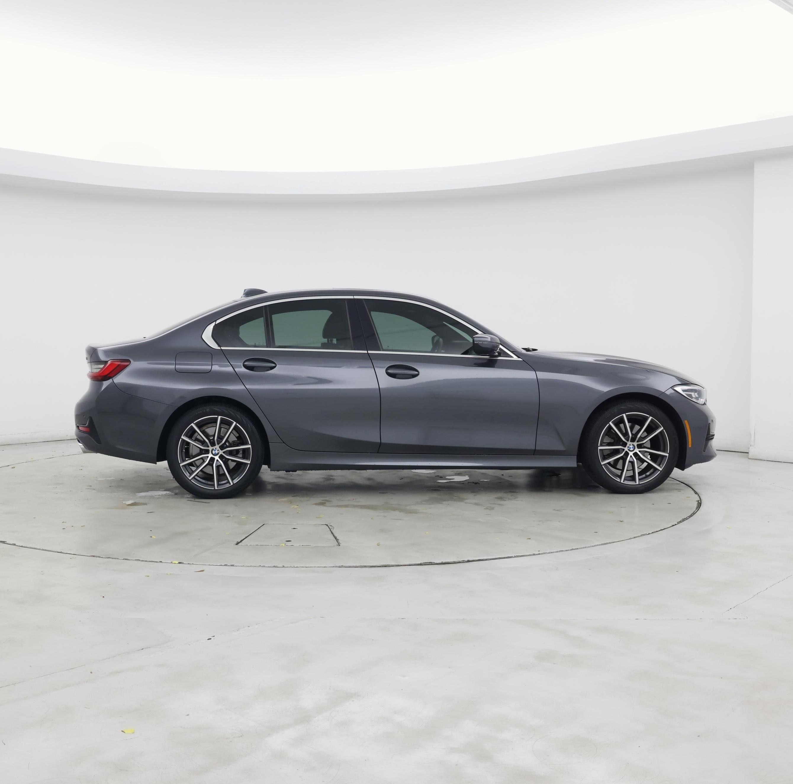 Thumbnail: 2022 BMW 3 Series - 7