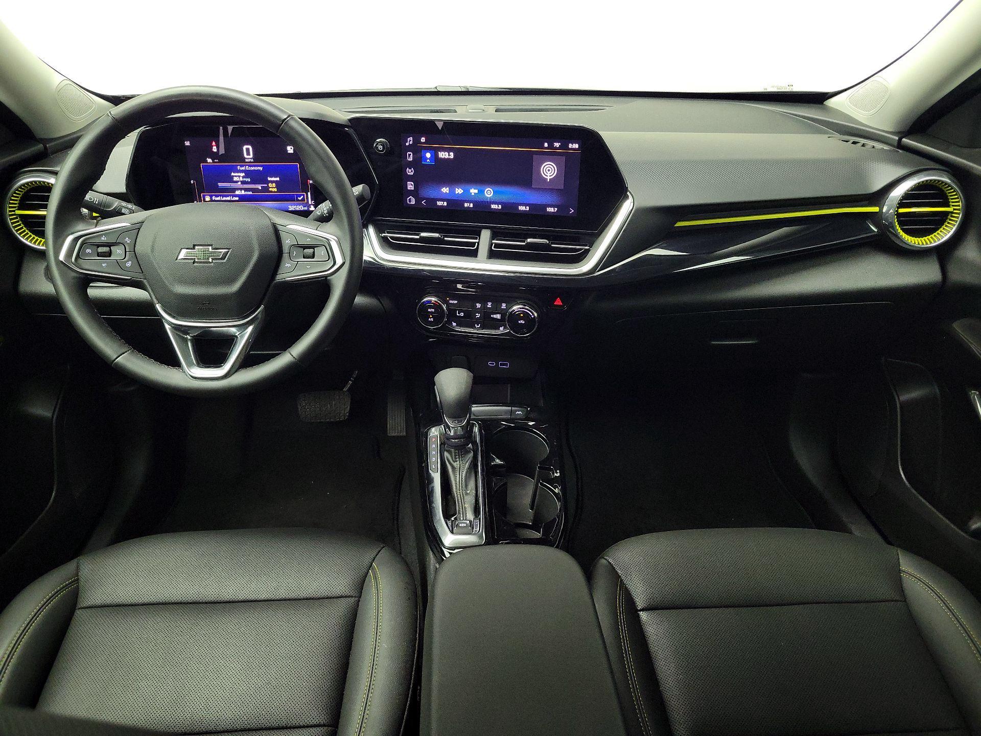 Thumbnail: 2024 Chevrolet Trax - 9