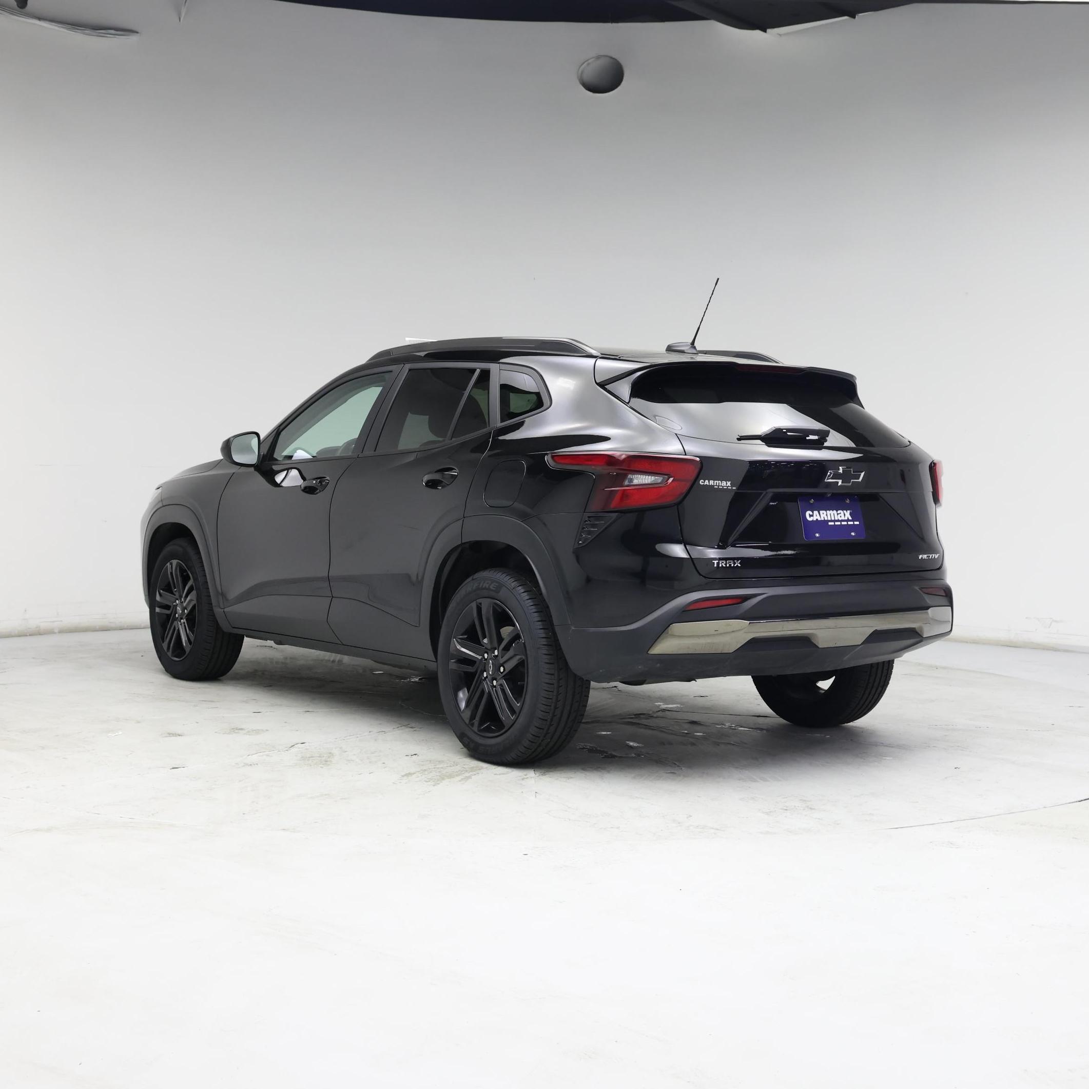 Thumbnail: 2024 Chevrolet Trax - 2