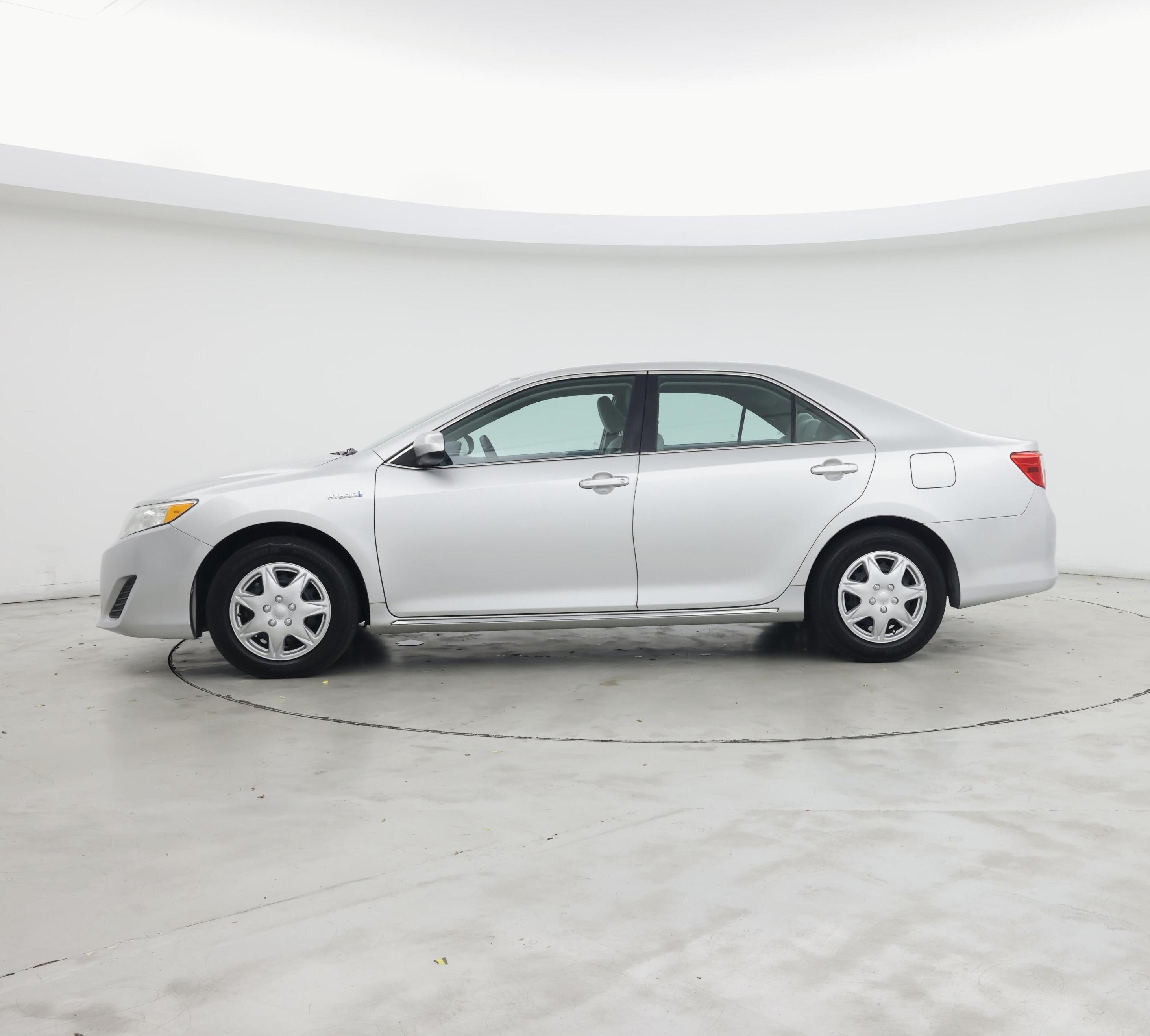 Thumbnail: 2014 Toyota Camry - 3