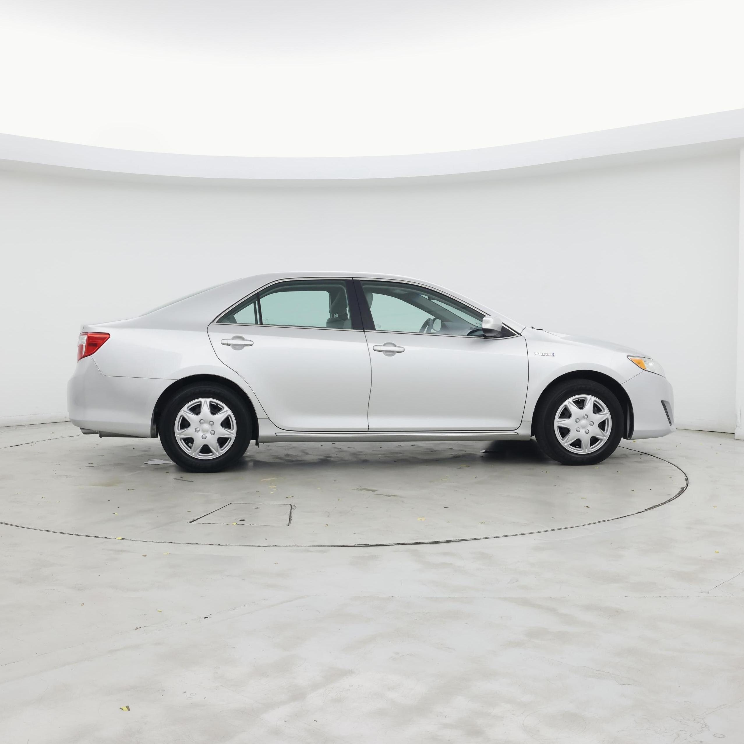Thumbnail: 2014 Toyota Camry - 7
