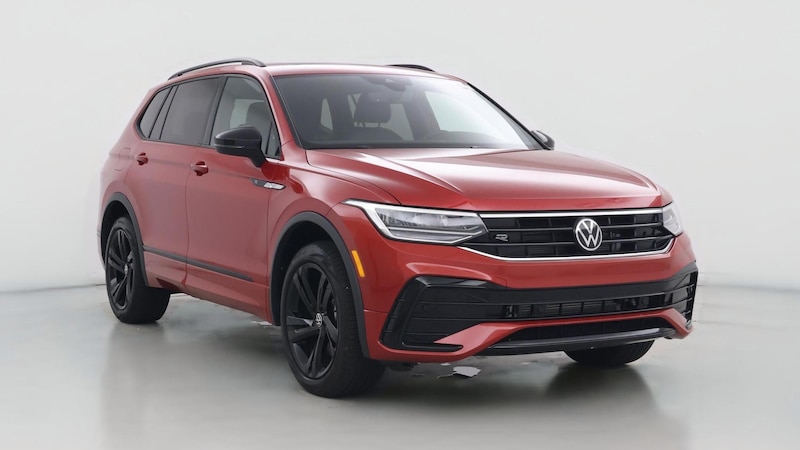 2024 Volkswagen Tiguan SE R-Line Black Hero Image