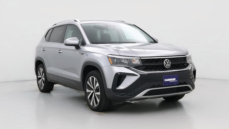 2022 Volkswagen Taos SE Hero Image