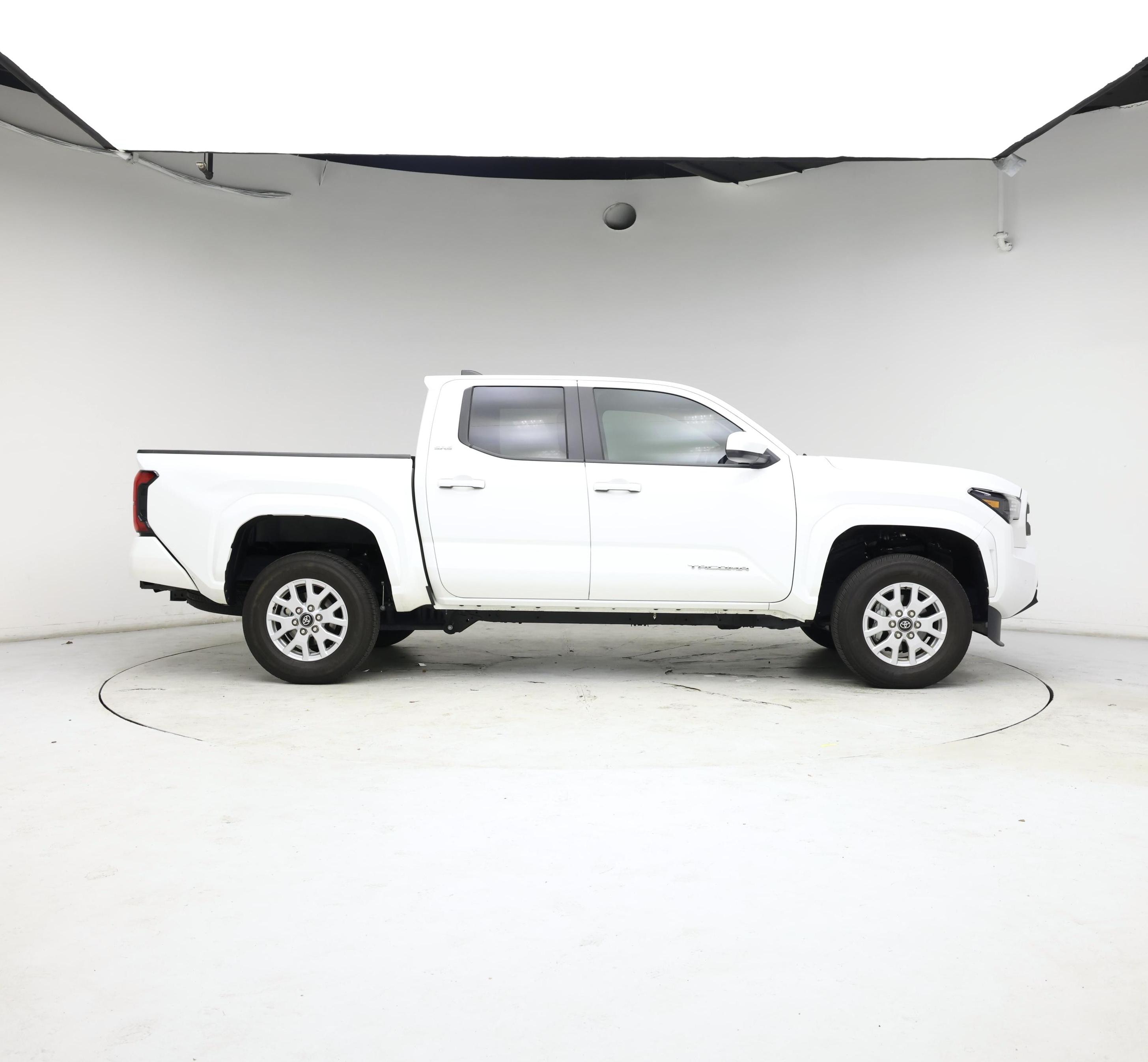 Thumbnail: 2024 Toyota Tacoma - 7