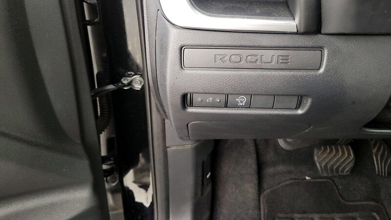 2023 Nissan Rogue S 13