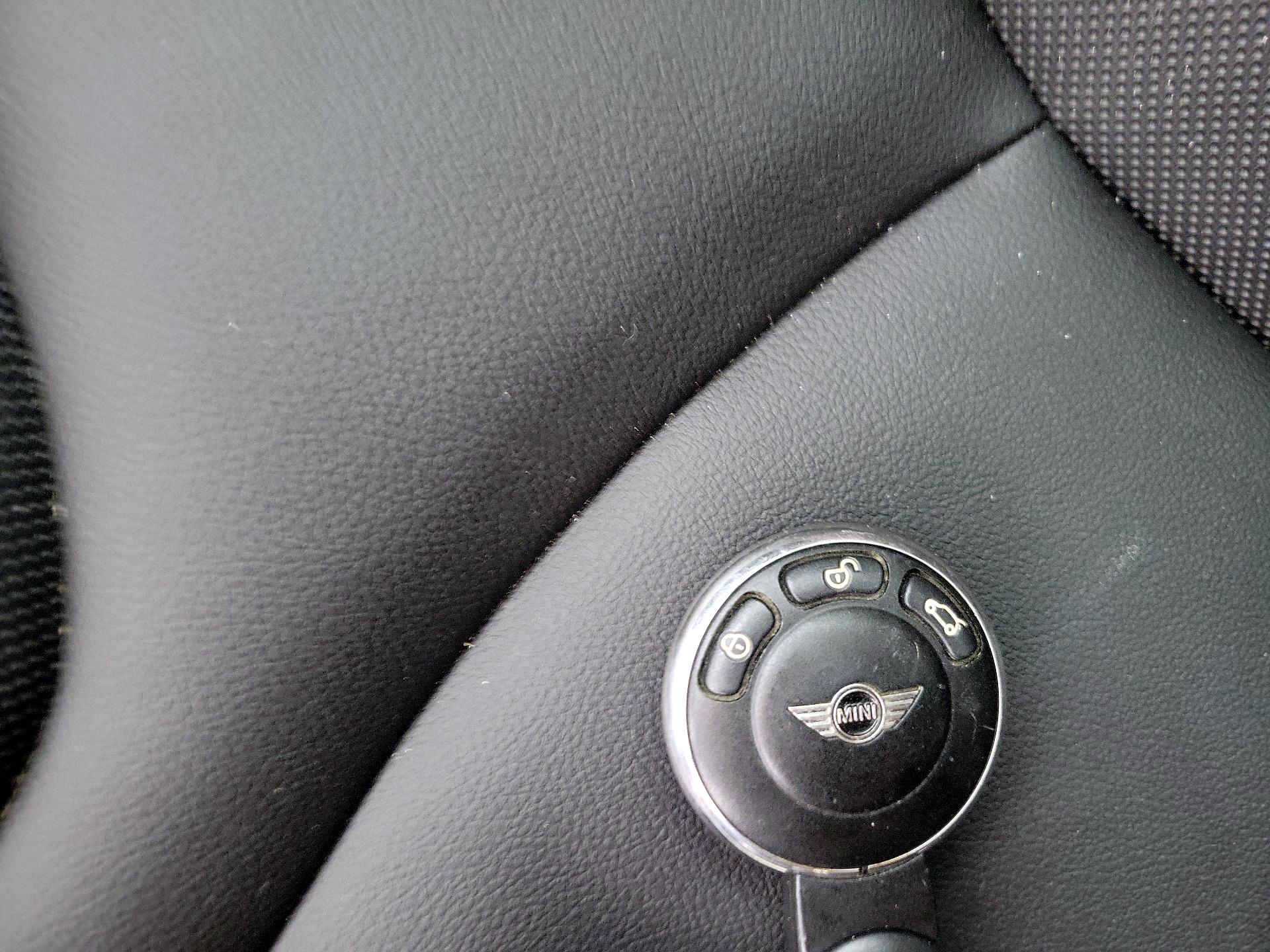 Thumbnail: 2014 MINI Cooper - 19