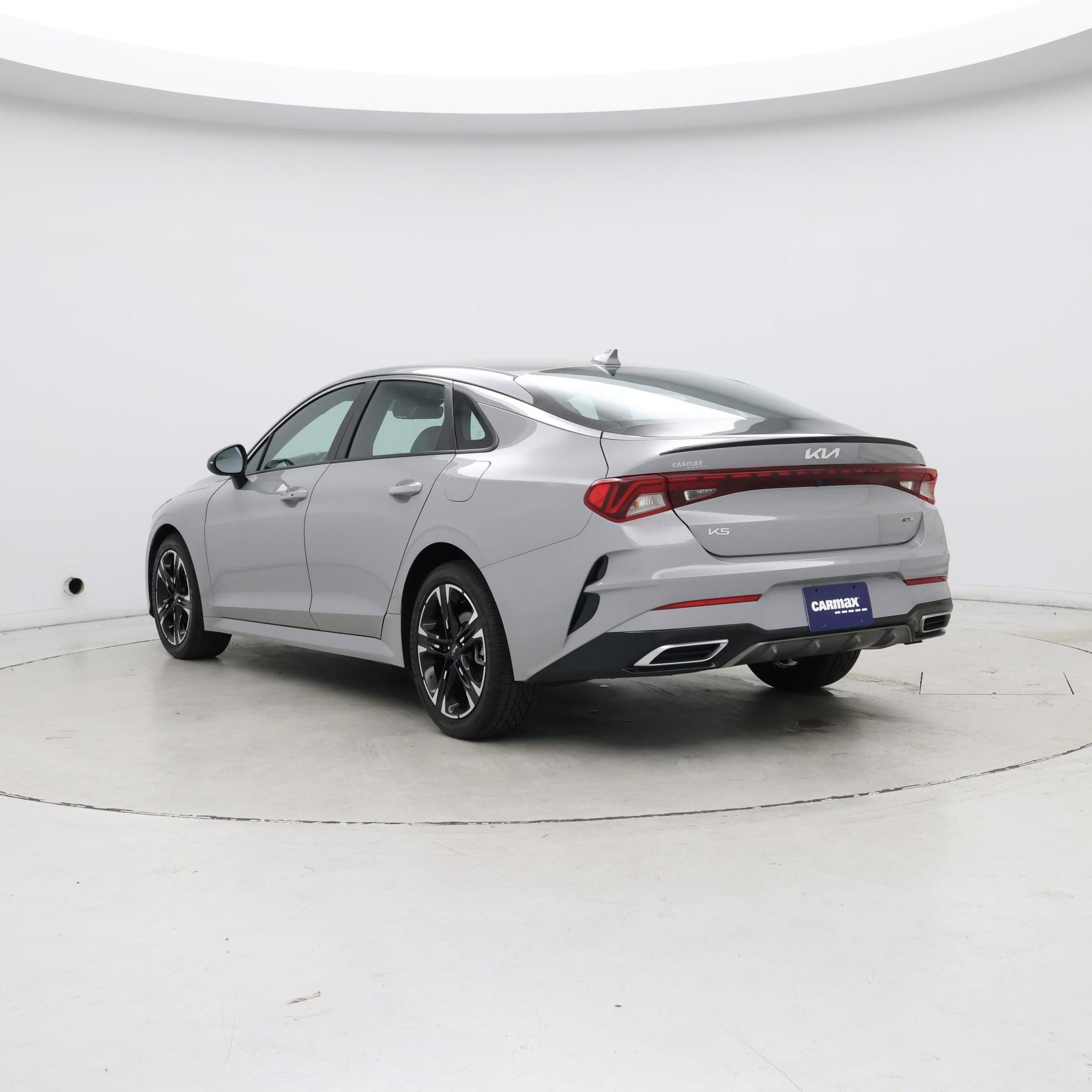 Thumbnail: 2023 Kia K5 - 2