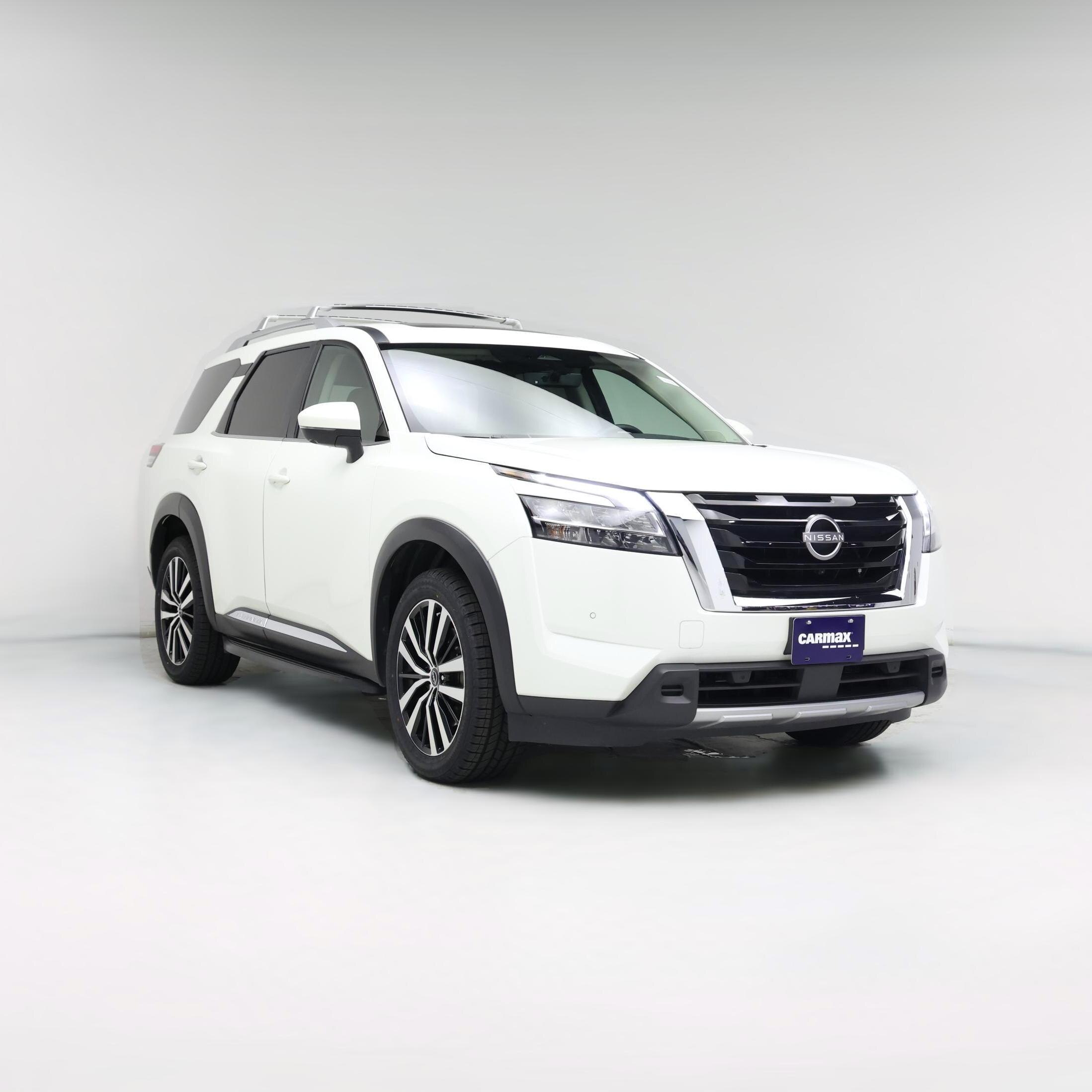 Thumbnail: 2023 Nissan Pathfinder - 1