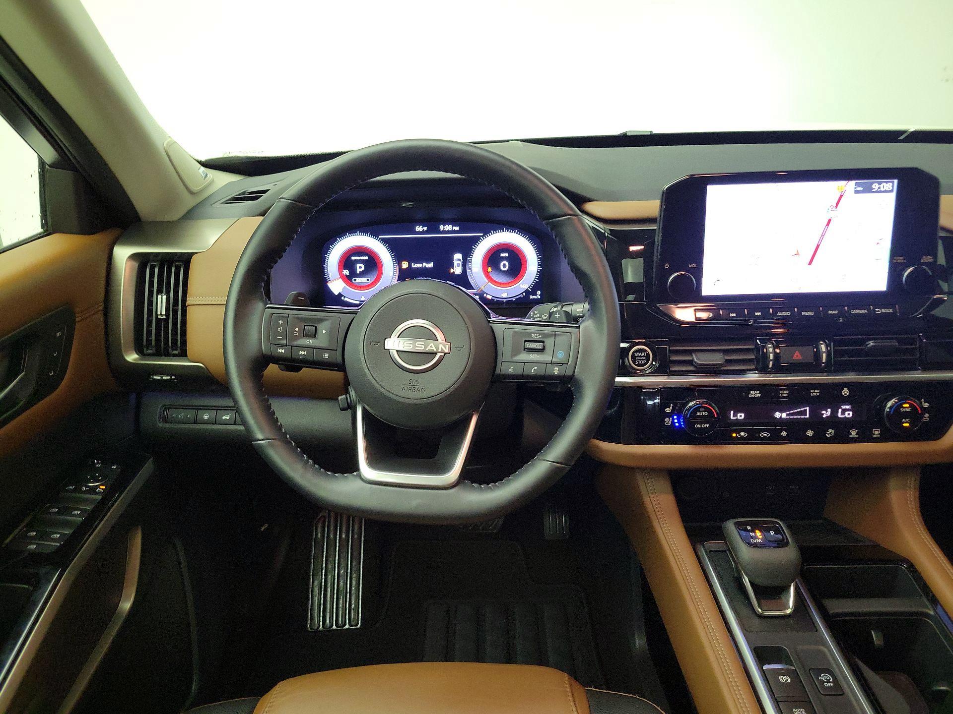 Thumbnail: 2023 Nissan Pathfinder - 10