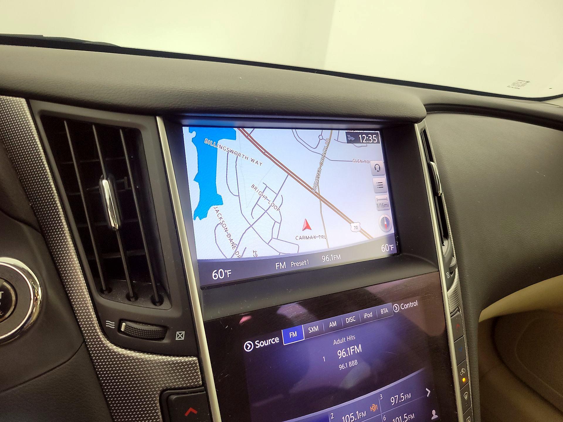 Thumbnail: 2015 INFINITI Q50 - 14