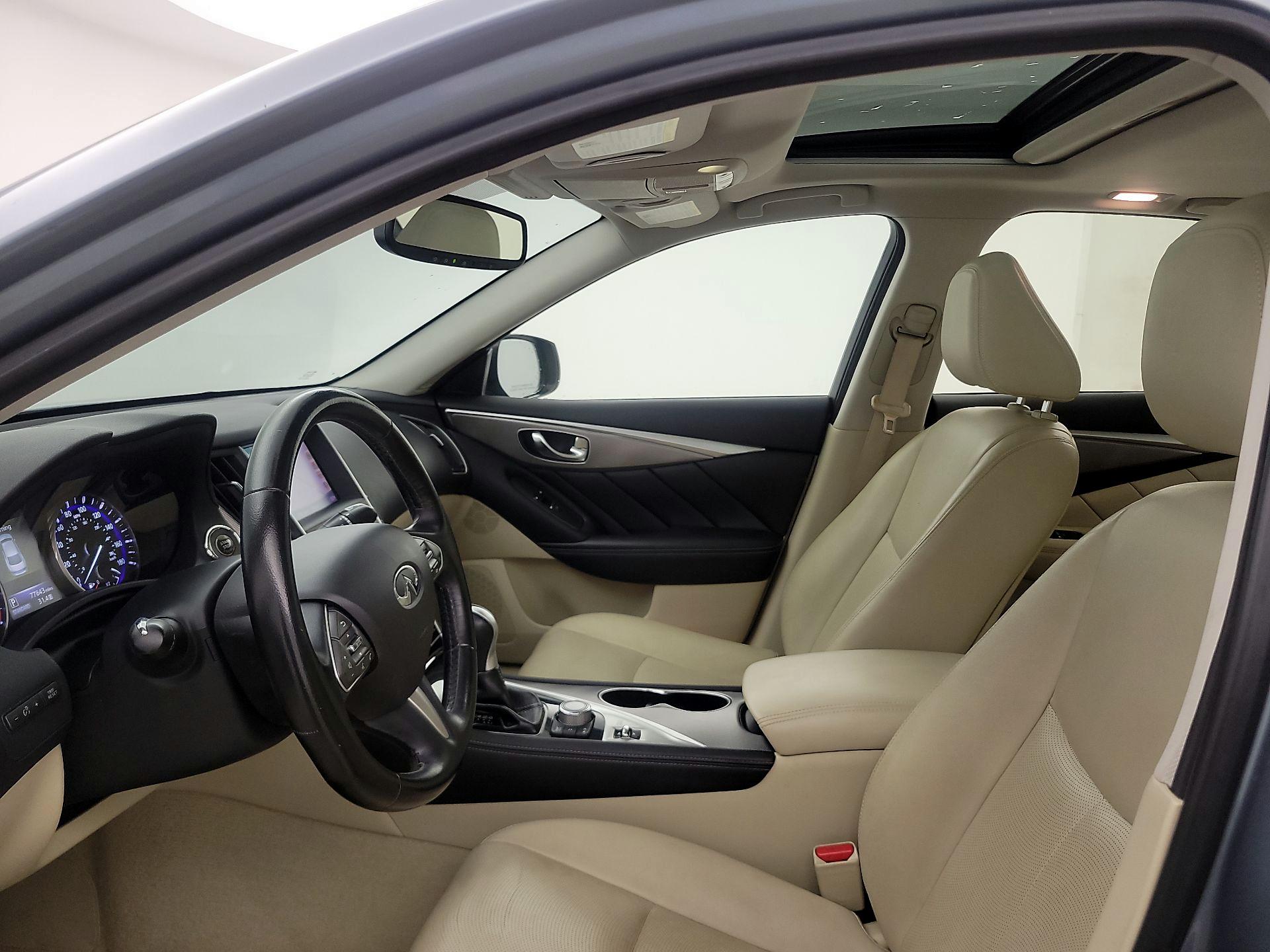 Thumbnail: 2015 INFINITI Q50 - 20